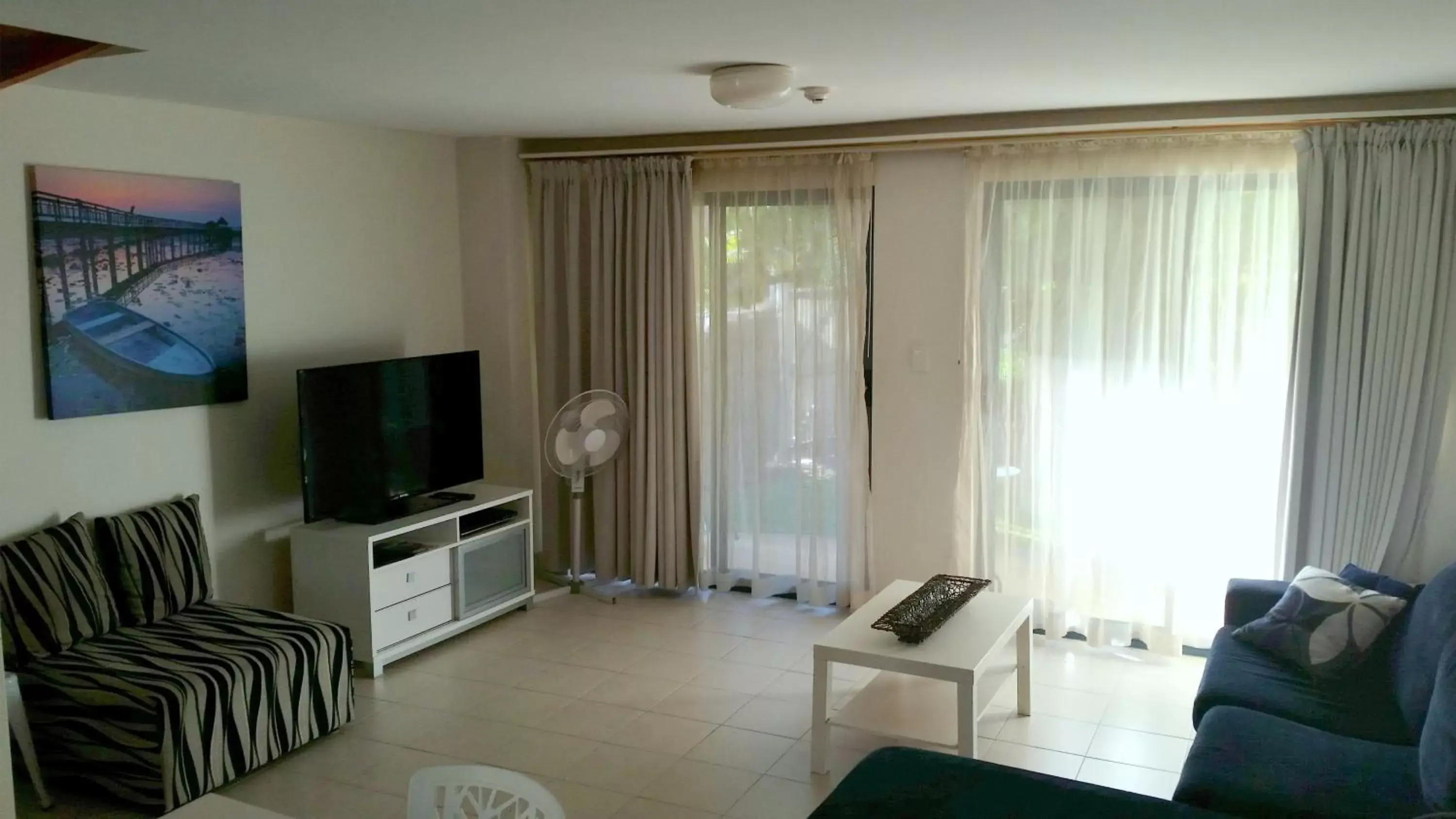 Living room, Seating Area in Nelson Bay Breeze