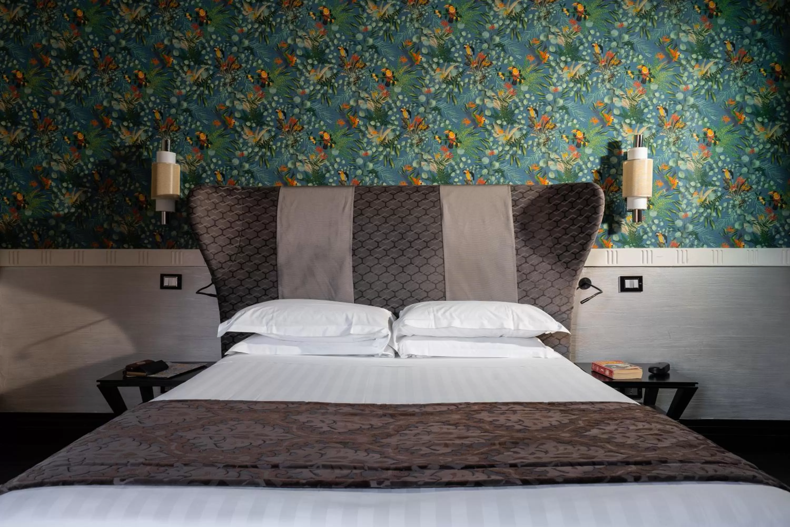 Bed in Mood Suites Tritone