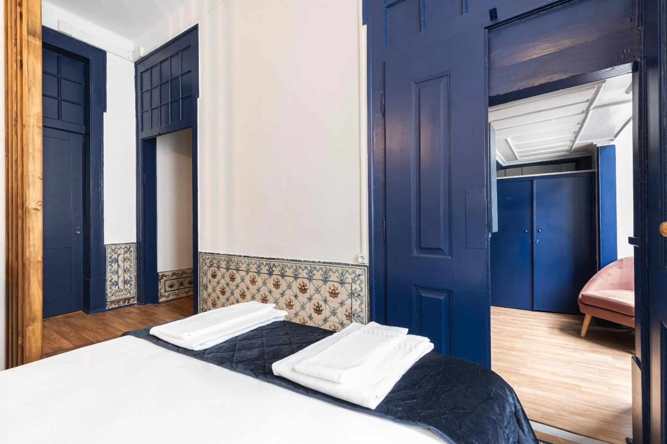 Photo of the whole room in Succeed Terreiro do Paço Suites