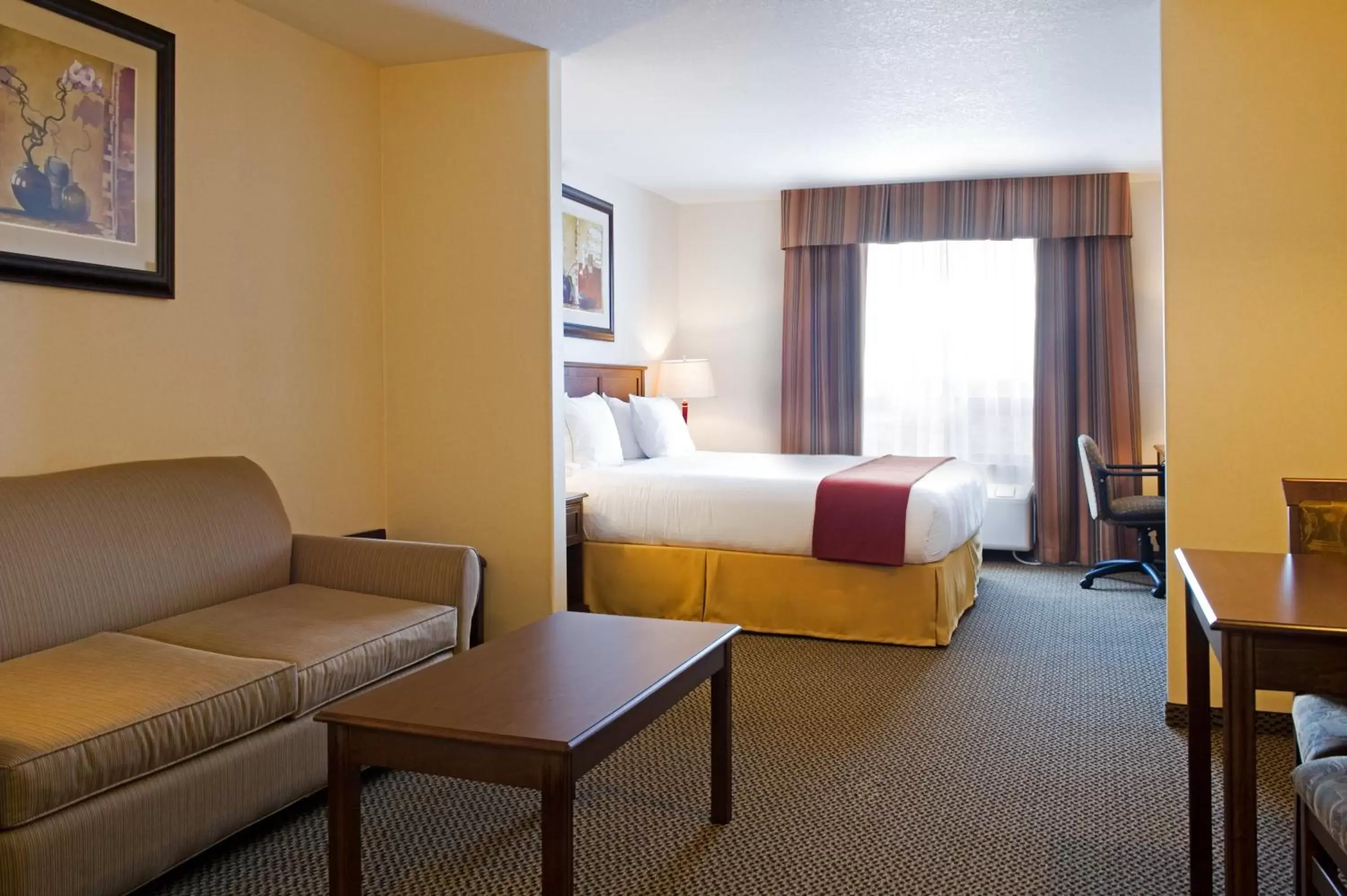 Photo of the whole room in Holiday Inn Express & Suites Drayton Valley, an IHG Hotel