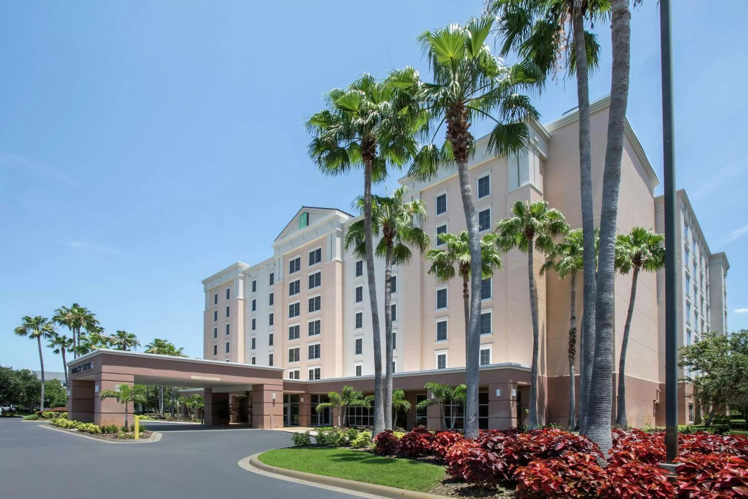 Property building in Embassy Suites by Hilton Orlando Airport