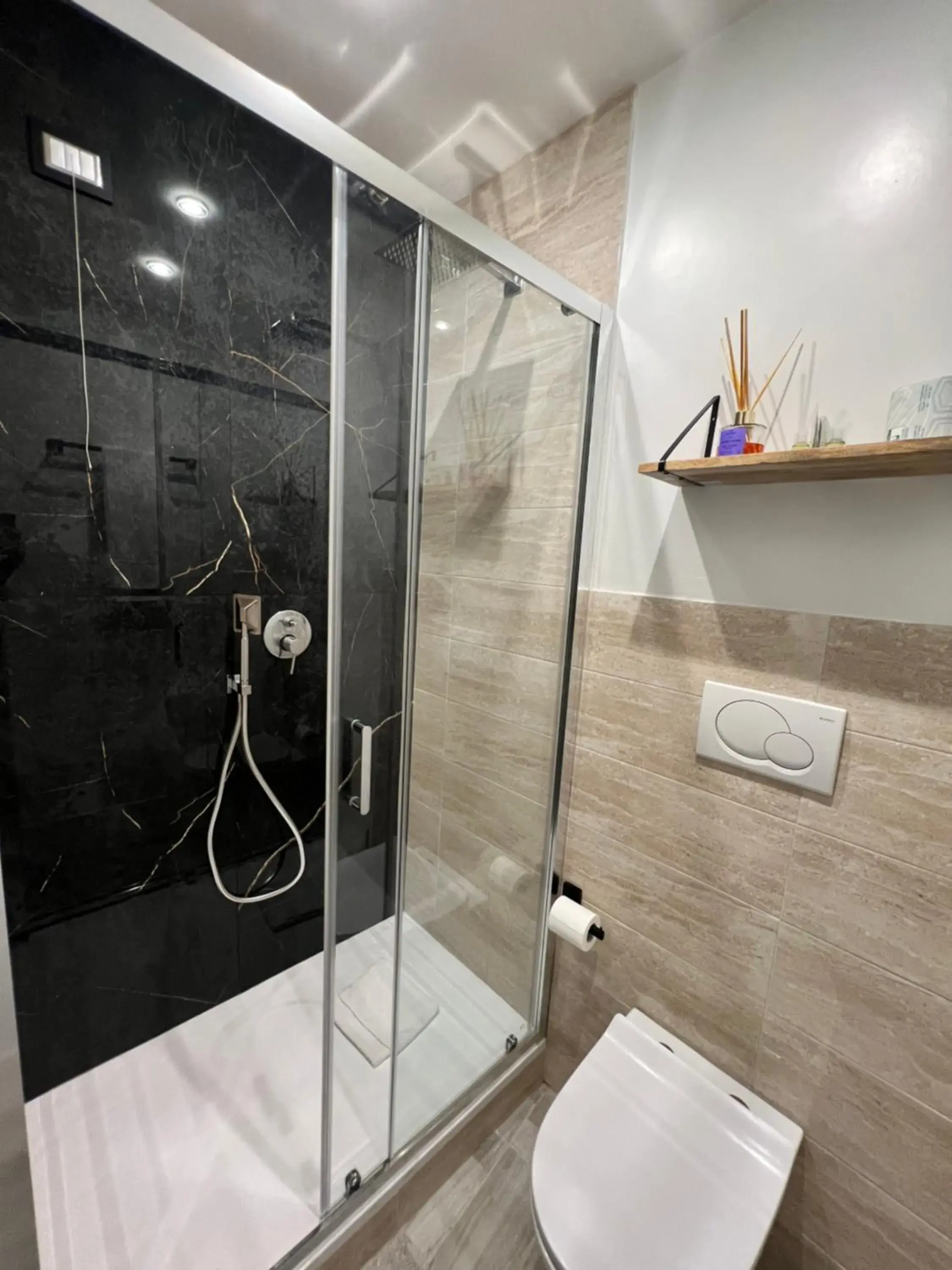 Shower, Bathroom in iRooms - Spanish Steps