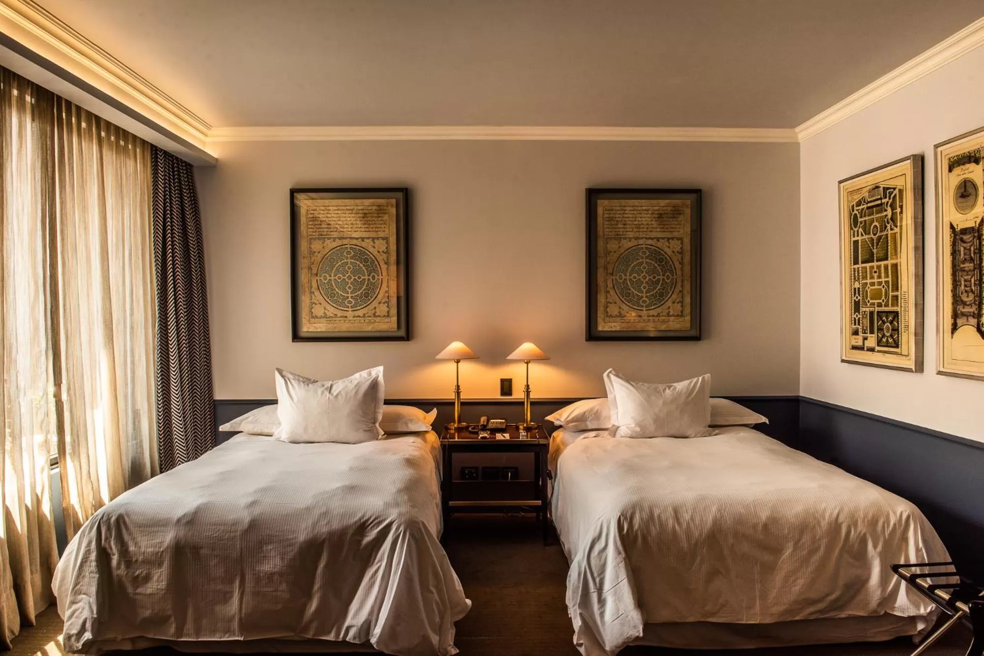 Twin Room - Disability Access in The Singular Santiago