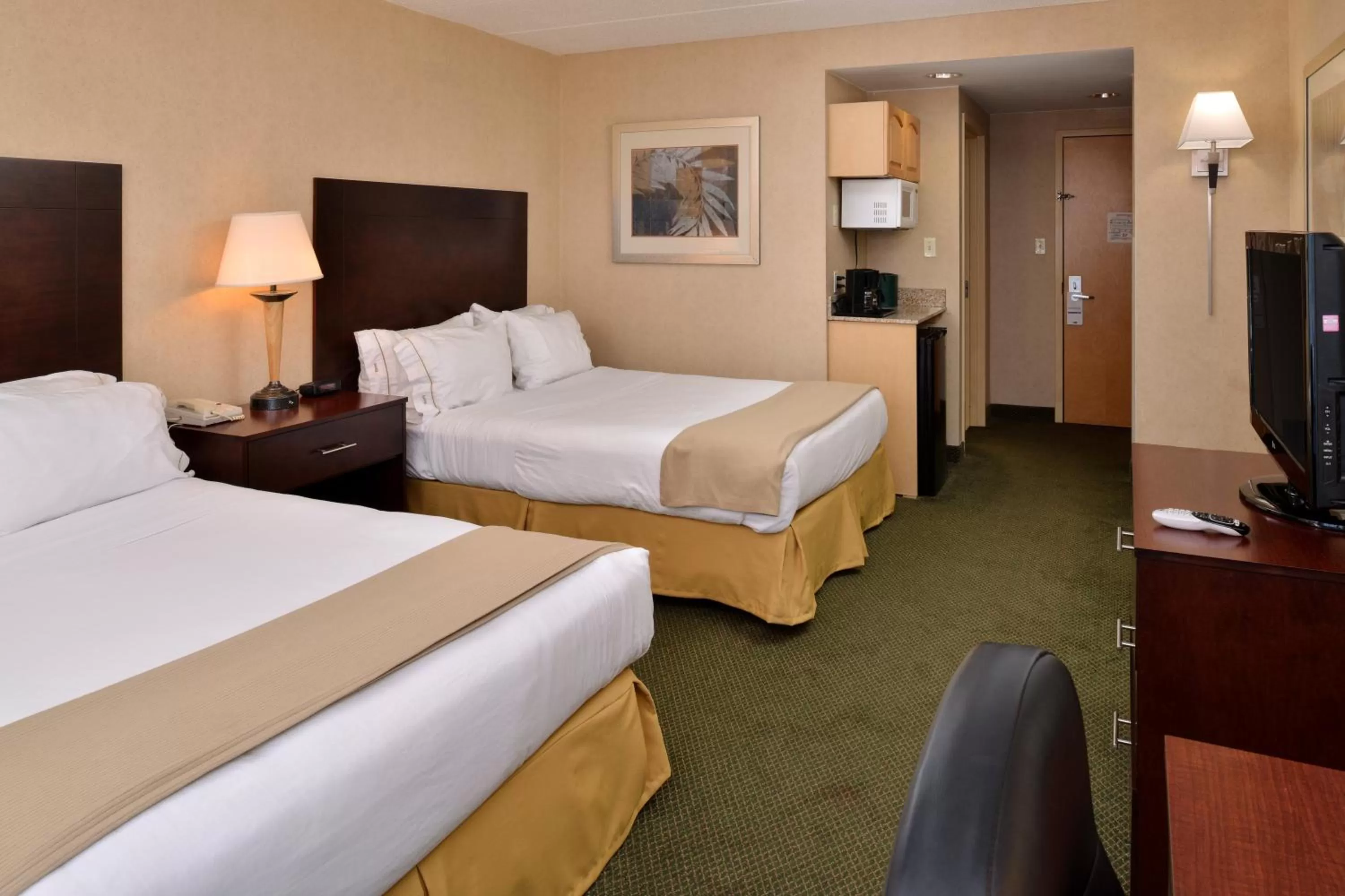 Queen Room with Two Queen Beds - Hearing Accessible in Holiday Inn Express & Suites - Ocean City, an IHG Hotel