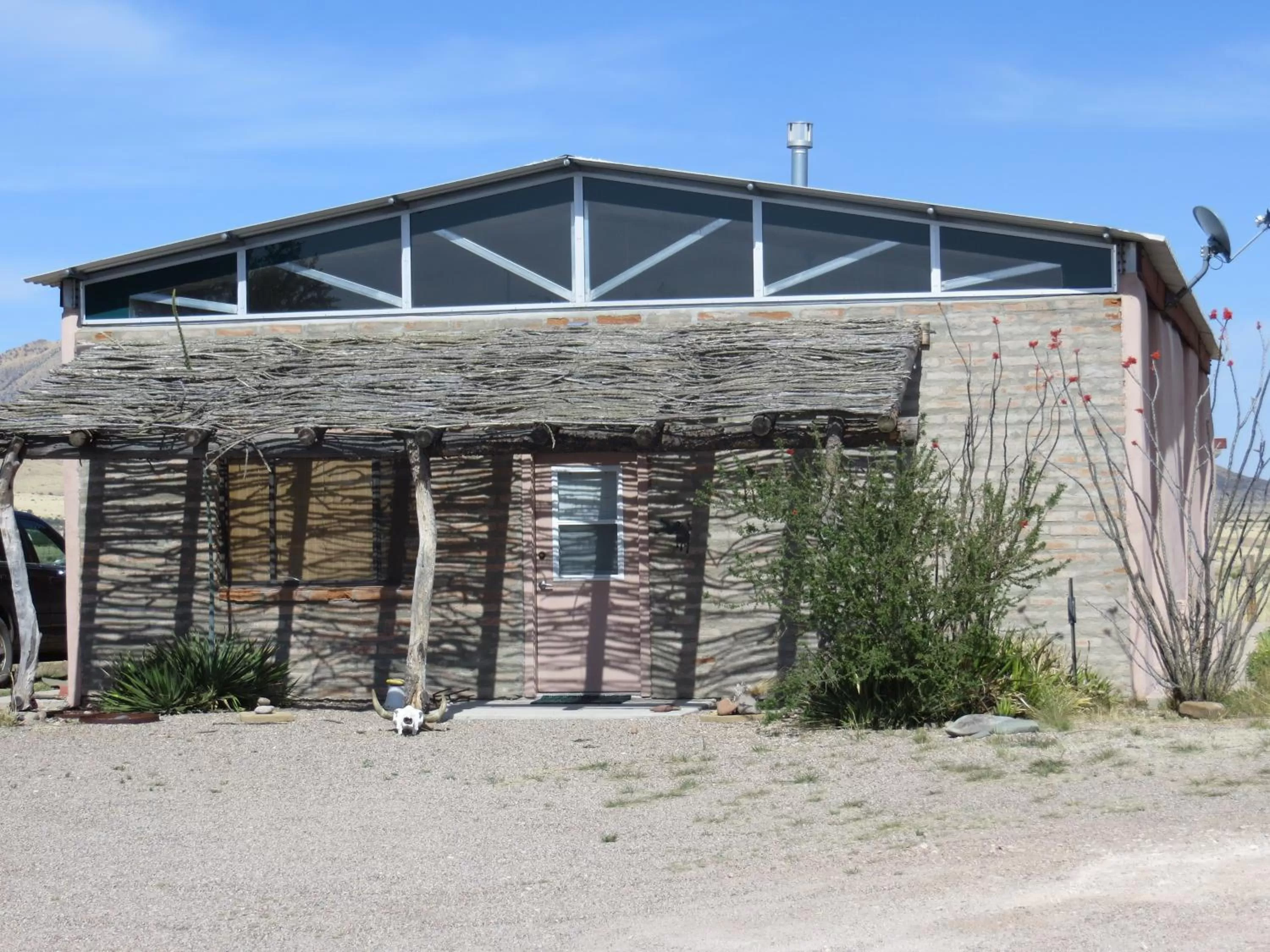 Property Building in Rancho Milagro Bed & Breakfast