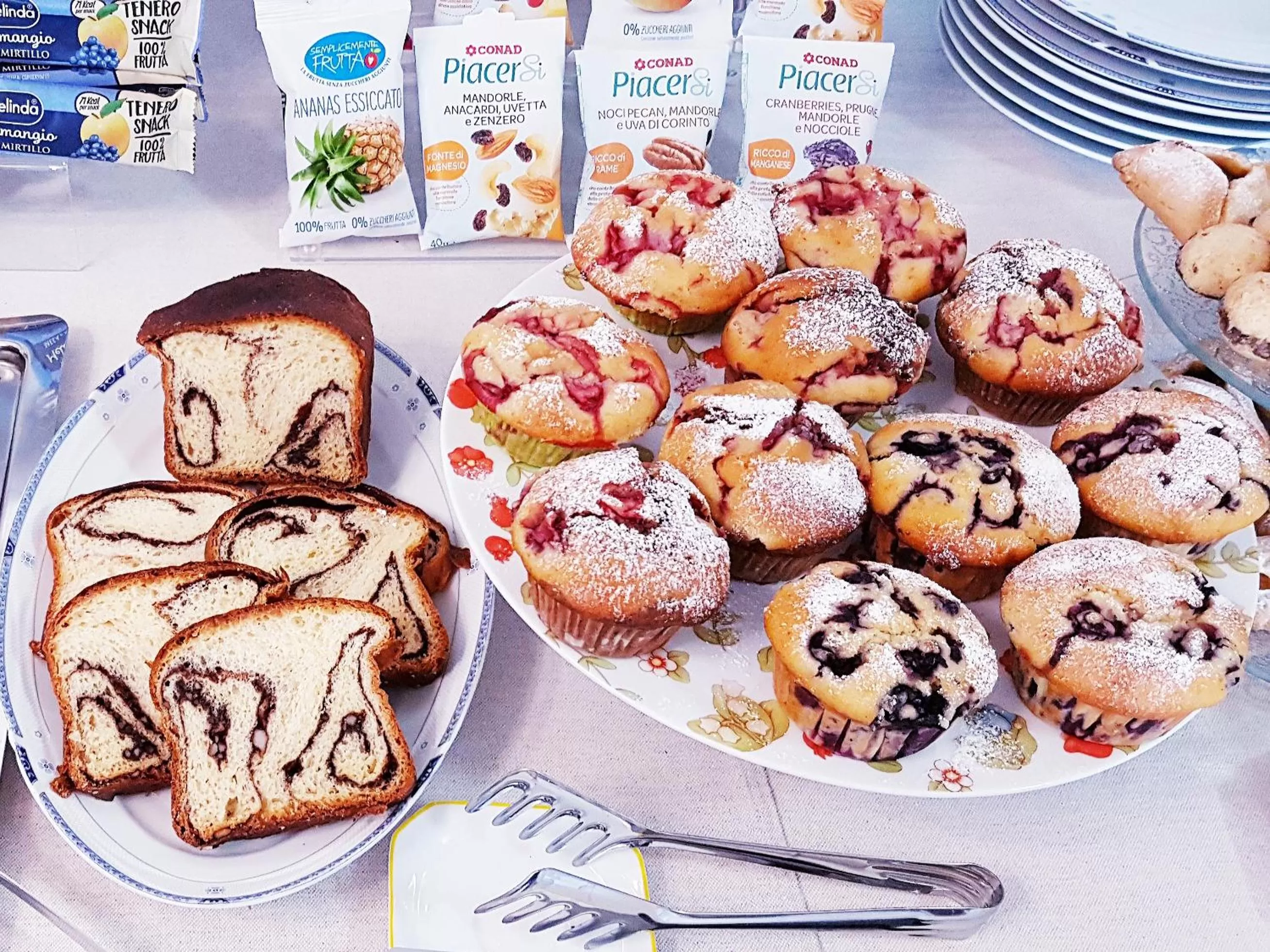 Breakfast in Villa Bellavista Alba, B&B