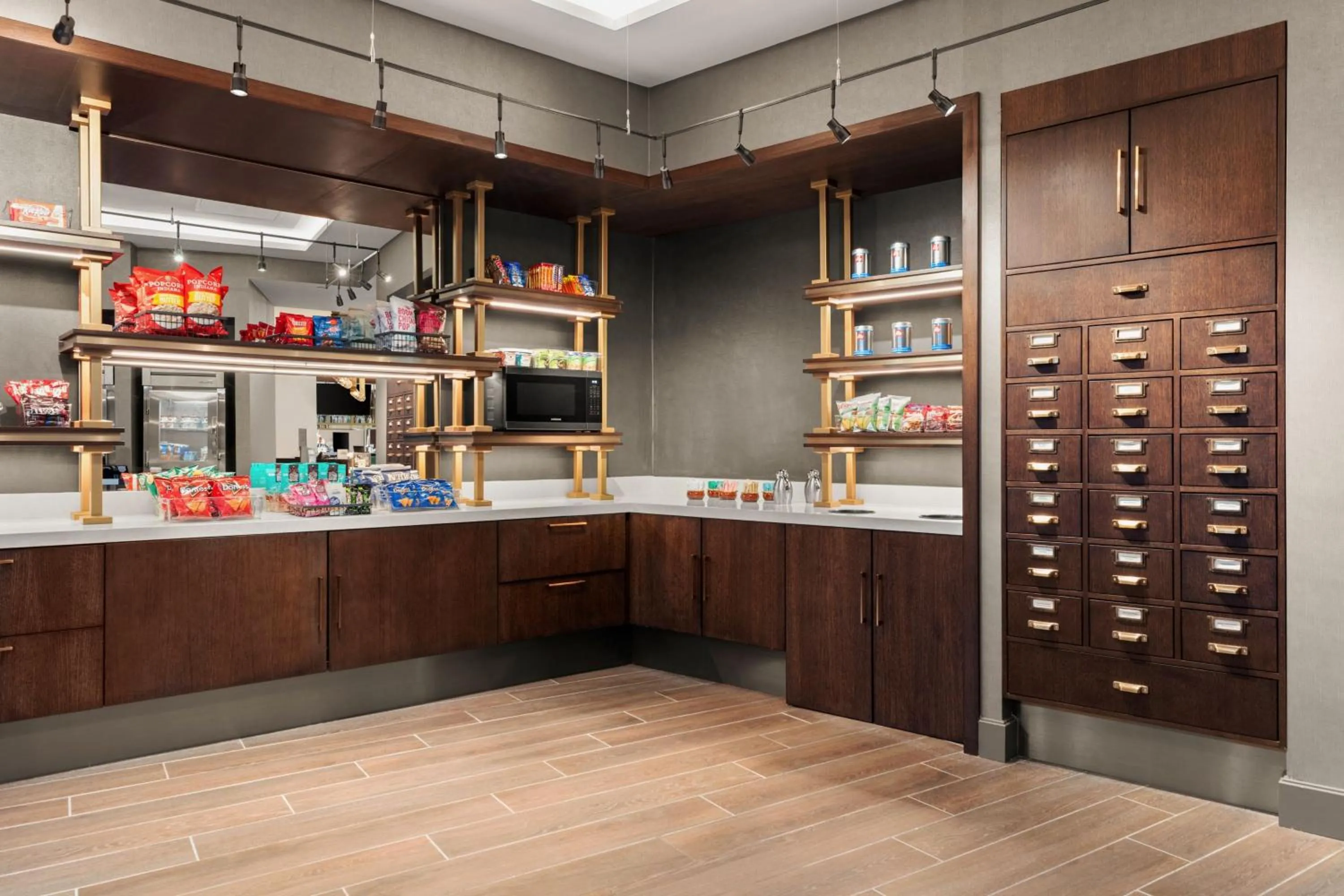 Restaurant/places to eat in Marriott San Antonio Airport