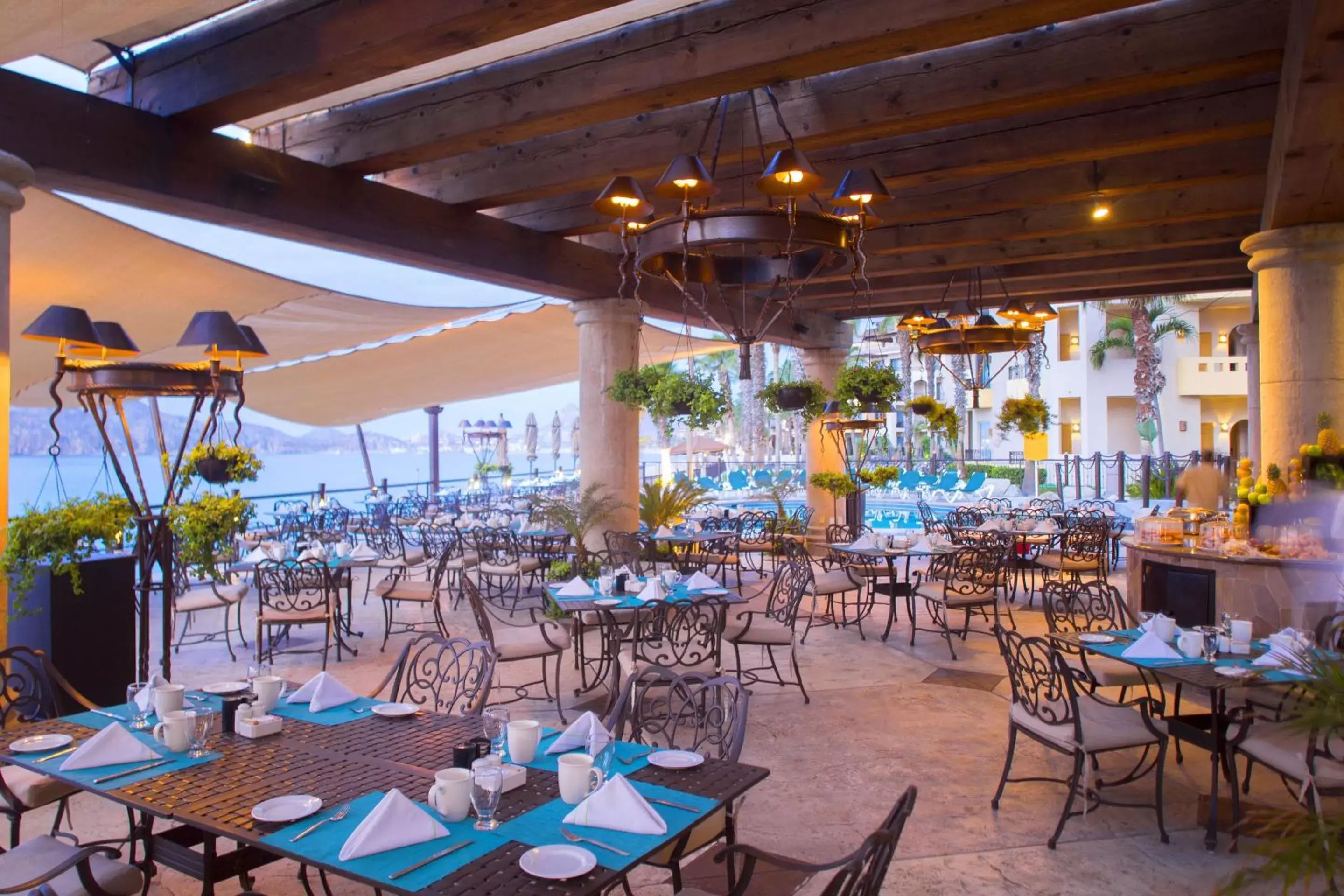 Restaurant/Places to Eat in Villa del Palmar Beach Resort & Spa