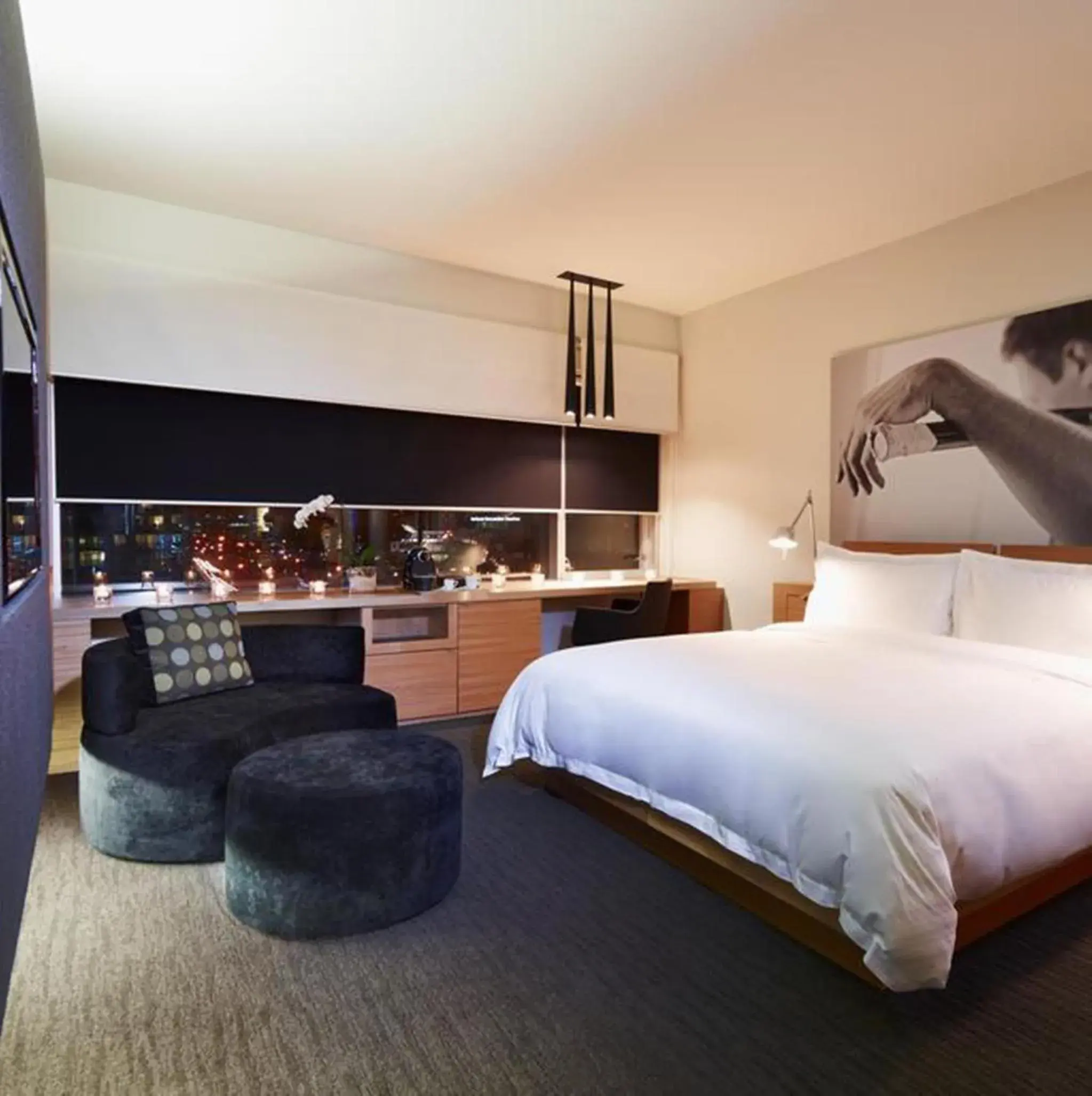 Bedroom in Le Germain Hotel Maple Leaf Square