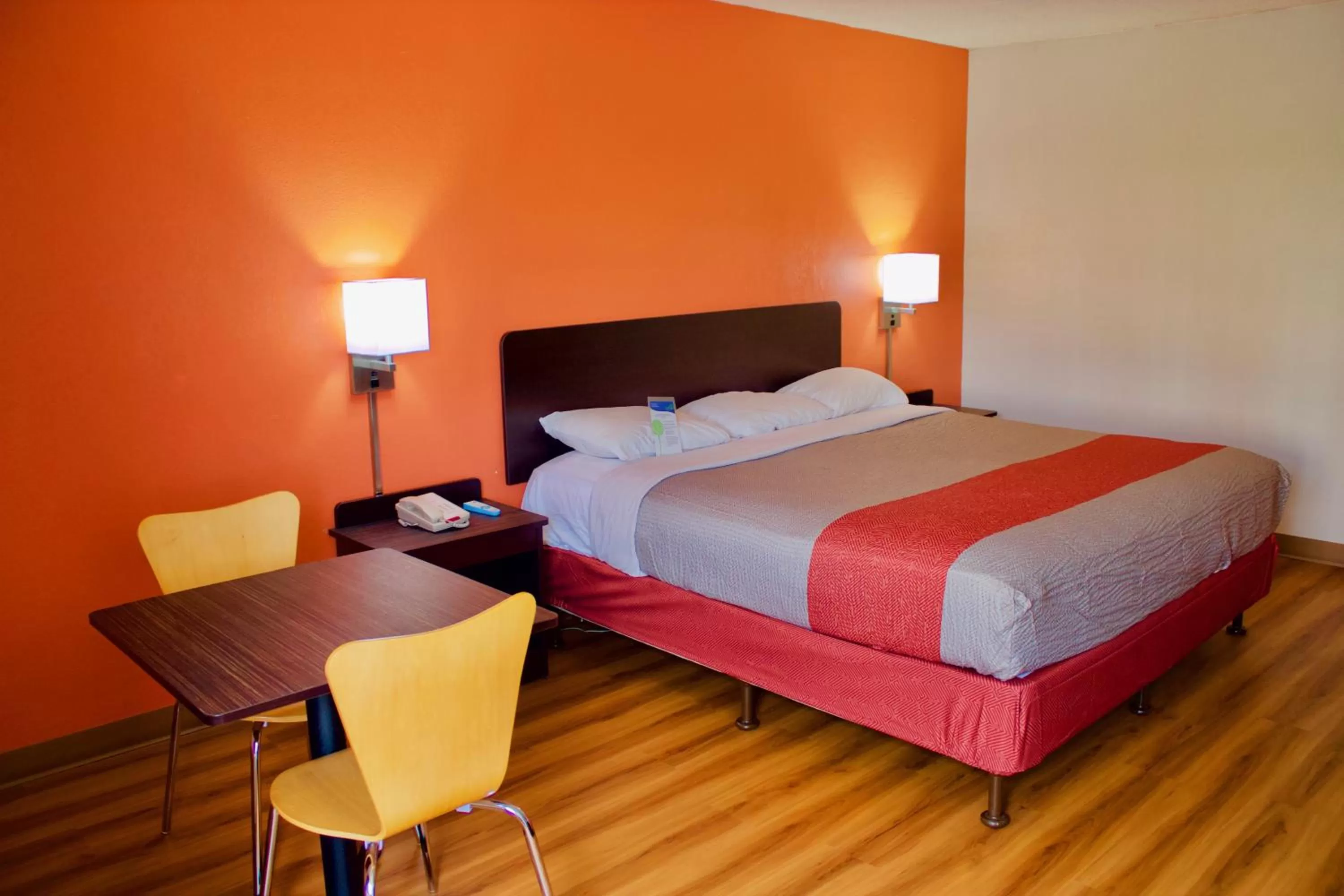 Bedroom, Bed in Motel 6-New Stanton, PA