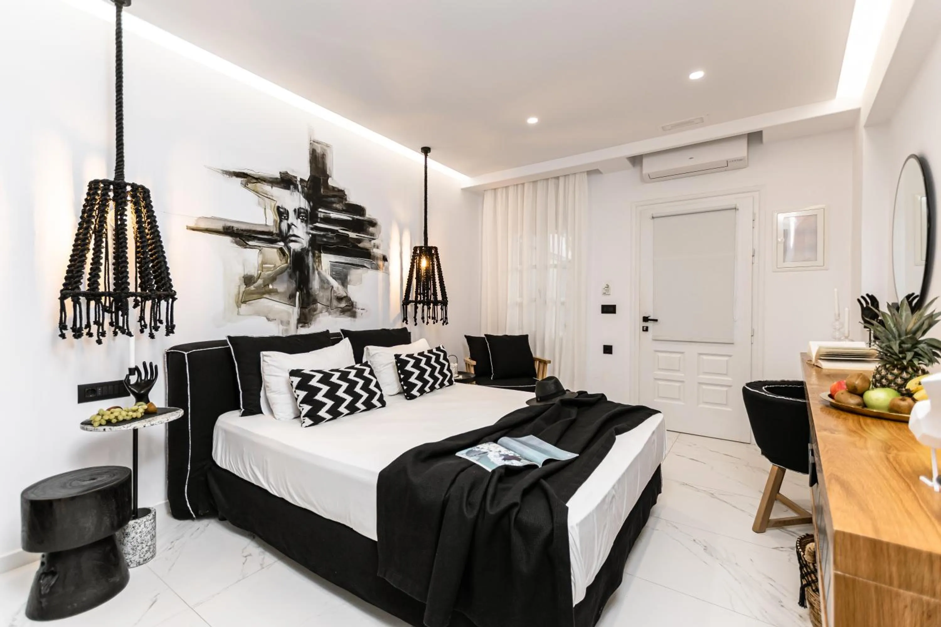 Facade/entrance, Bed in Hotel Palatia