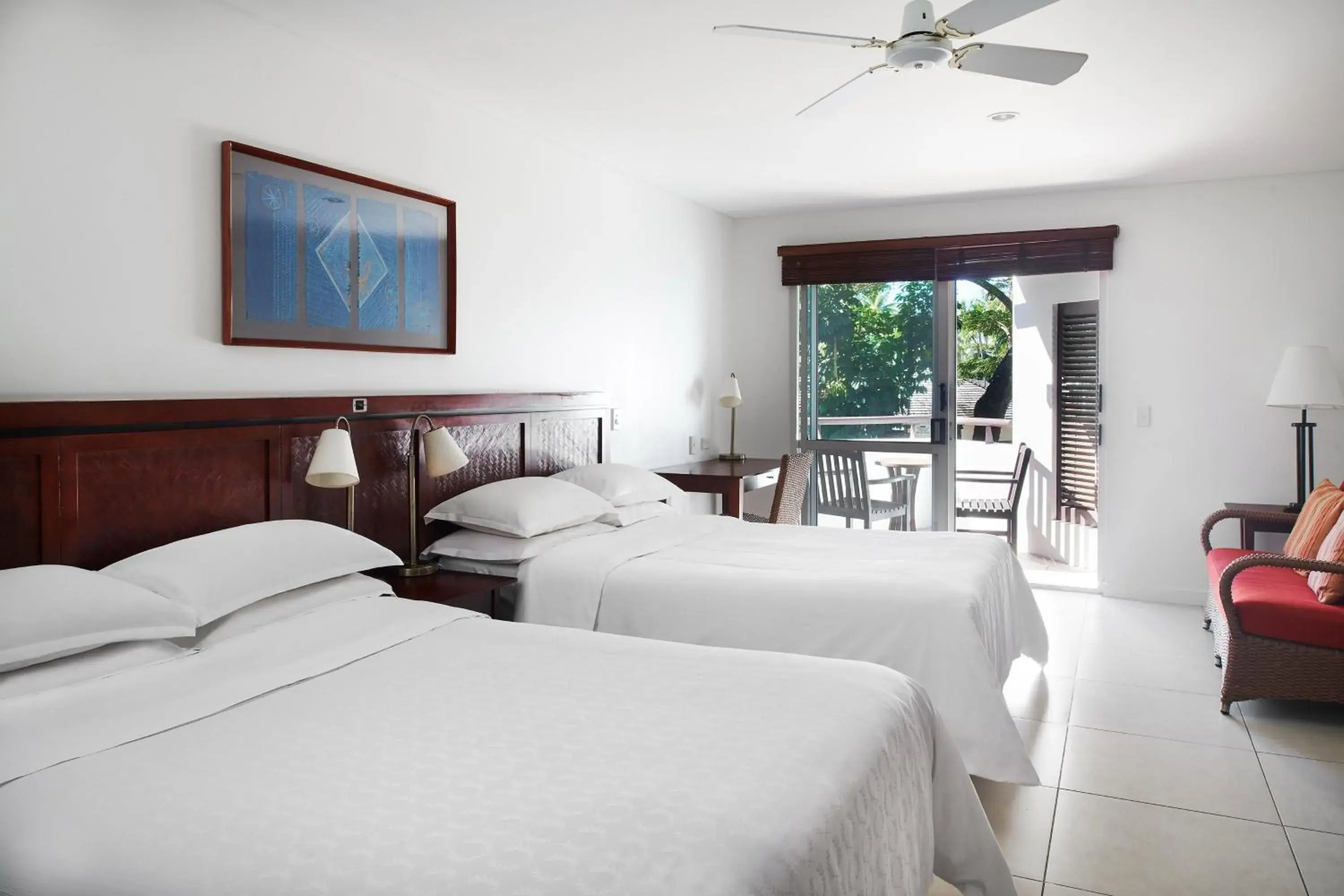 Bedroom, Bed in Sheraton Denarau Villas