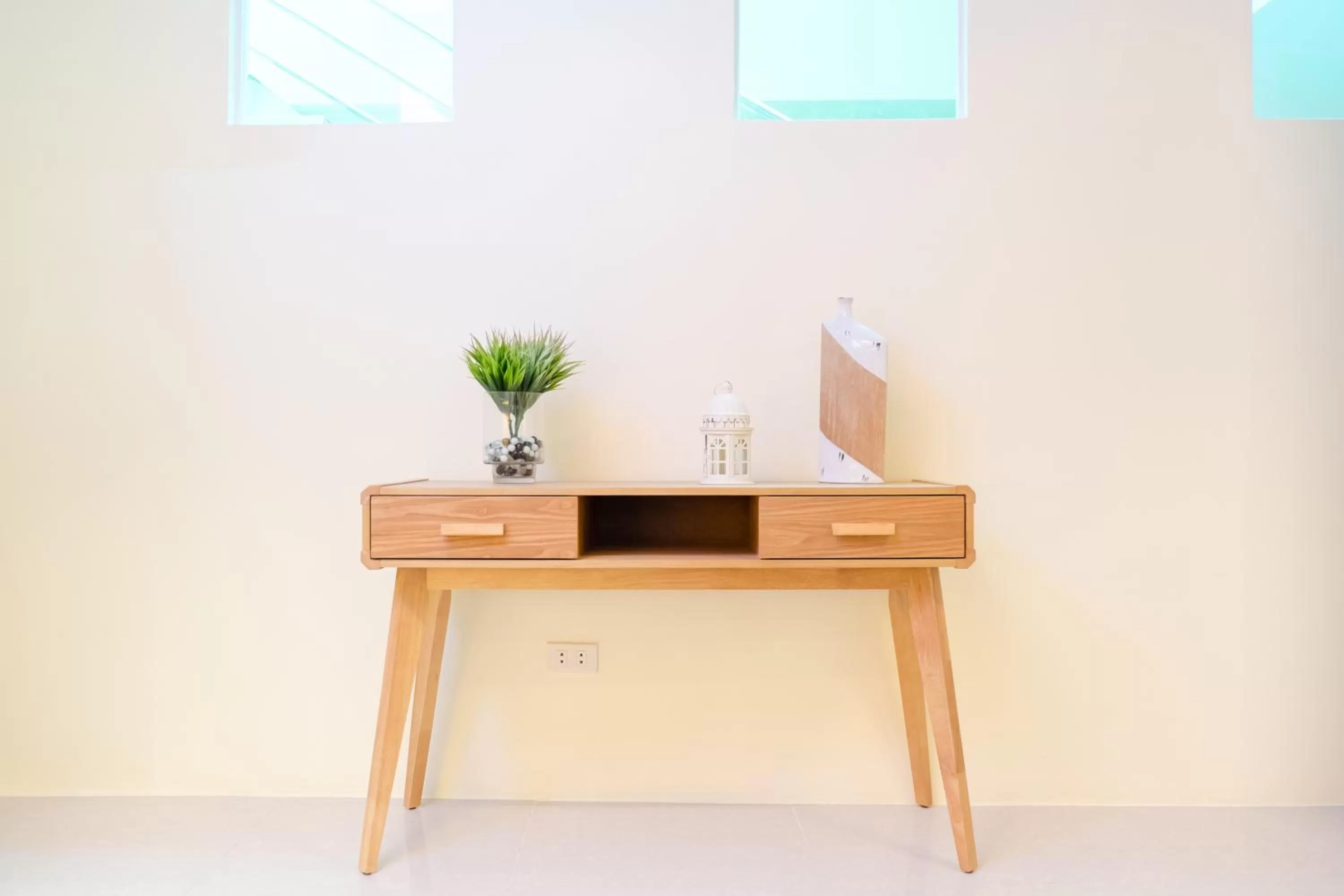 Property building in Bridge Hotel