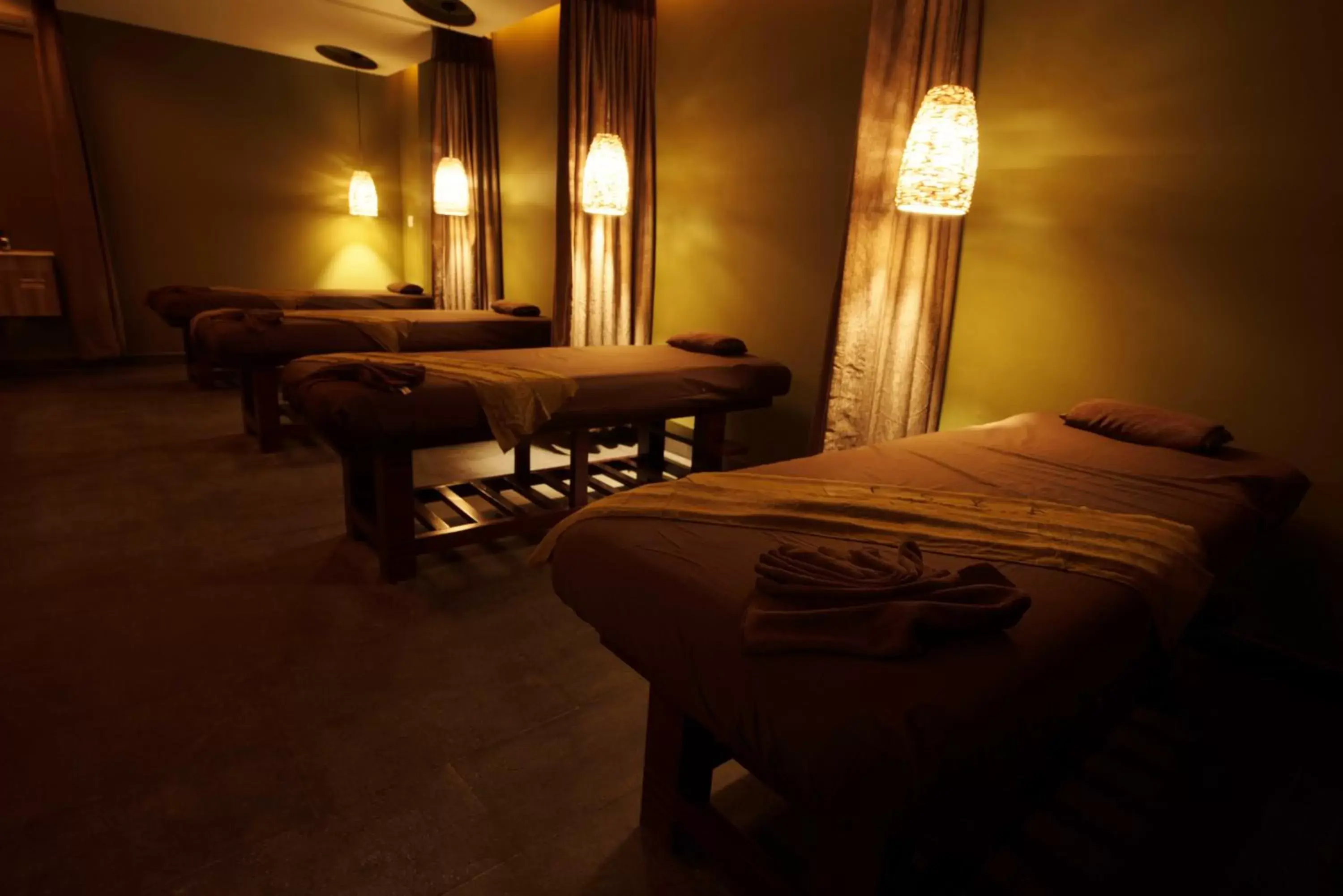 Massage, Bed in ESKA Hotel