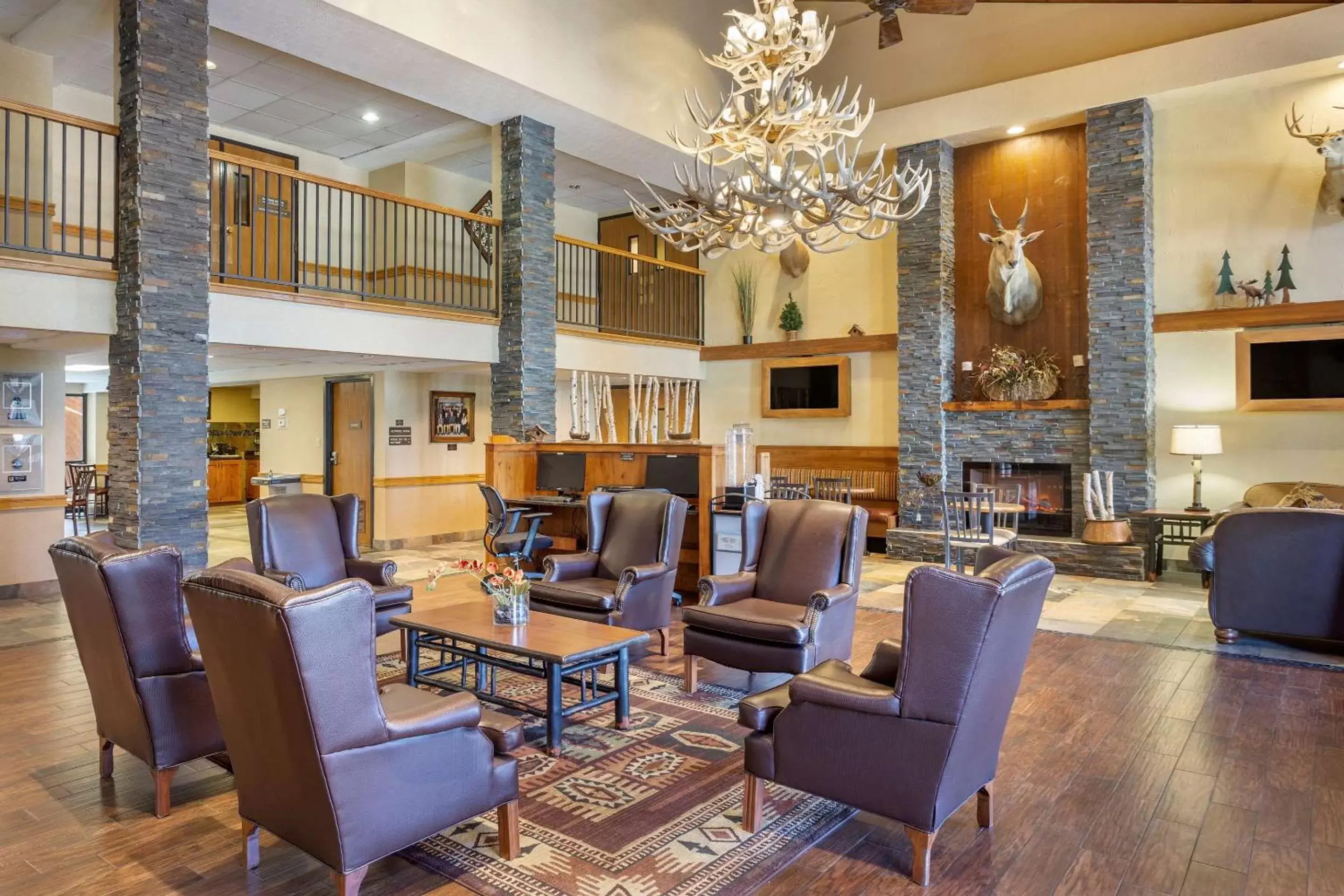 Lobby or reception in Comfort Inn at Thousand Hills