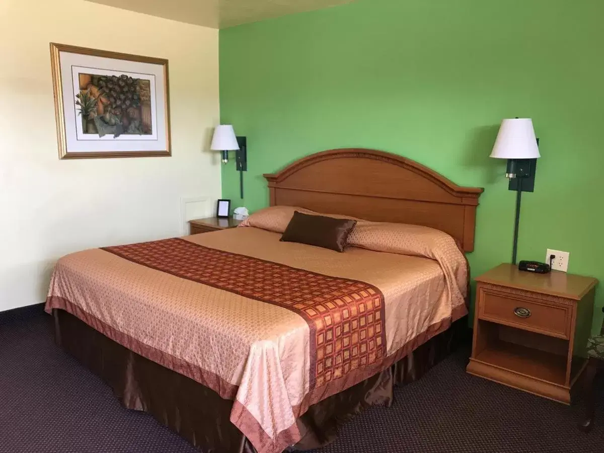 Bed in Shamrock Country Inn