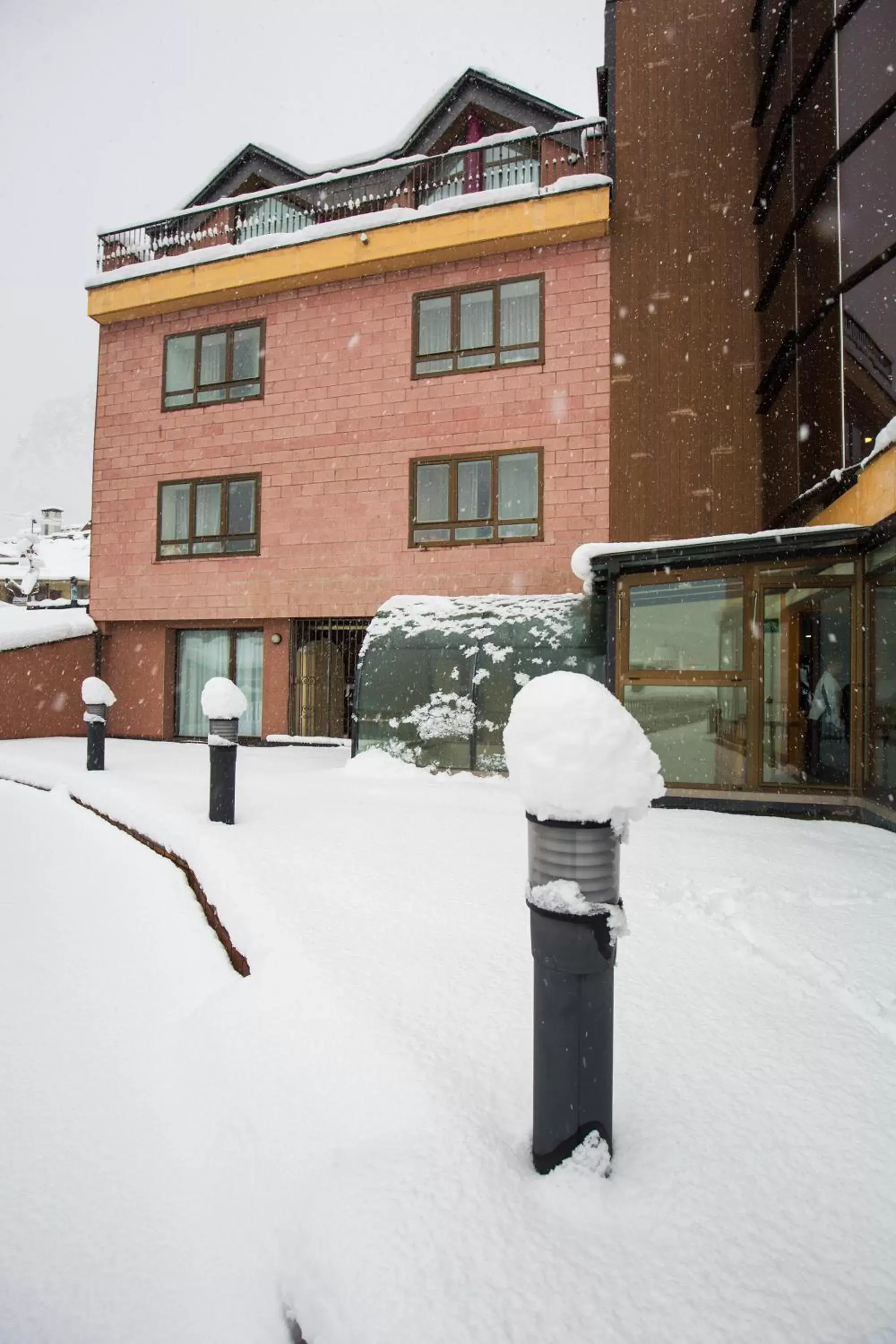 Street view, Winter in Hotel Cervol