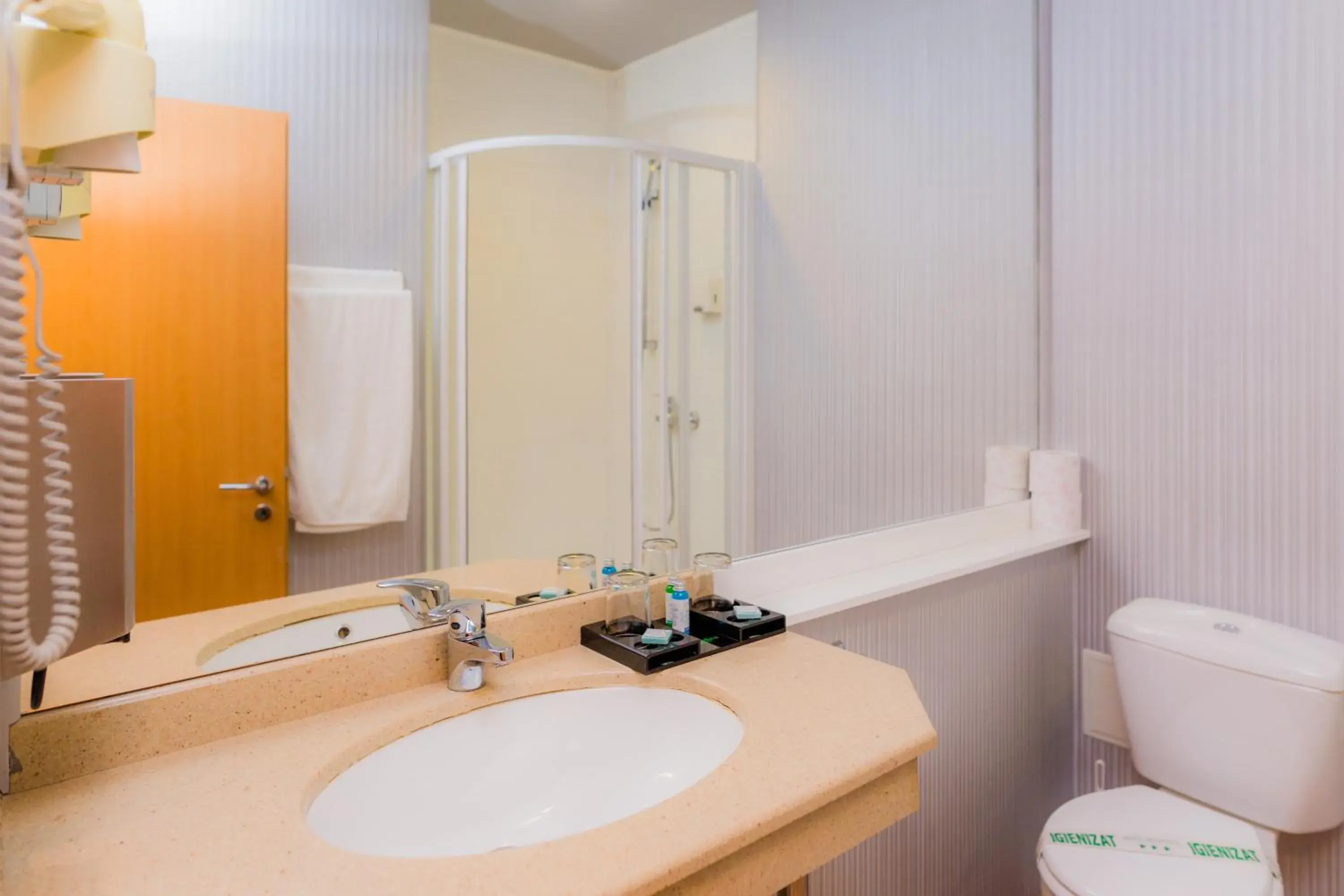 Bathroom in Hotel Boavista