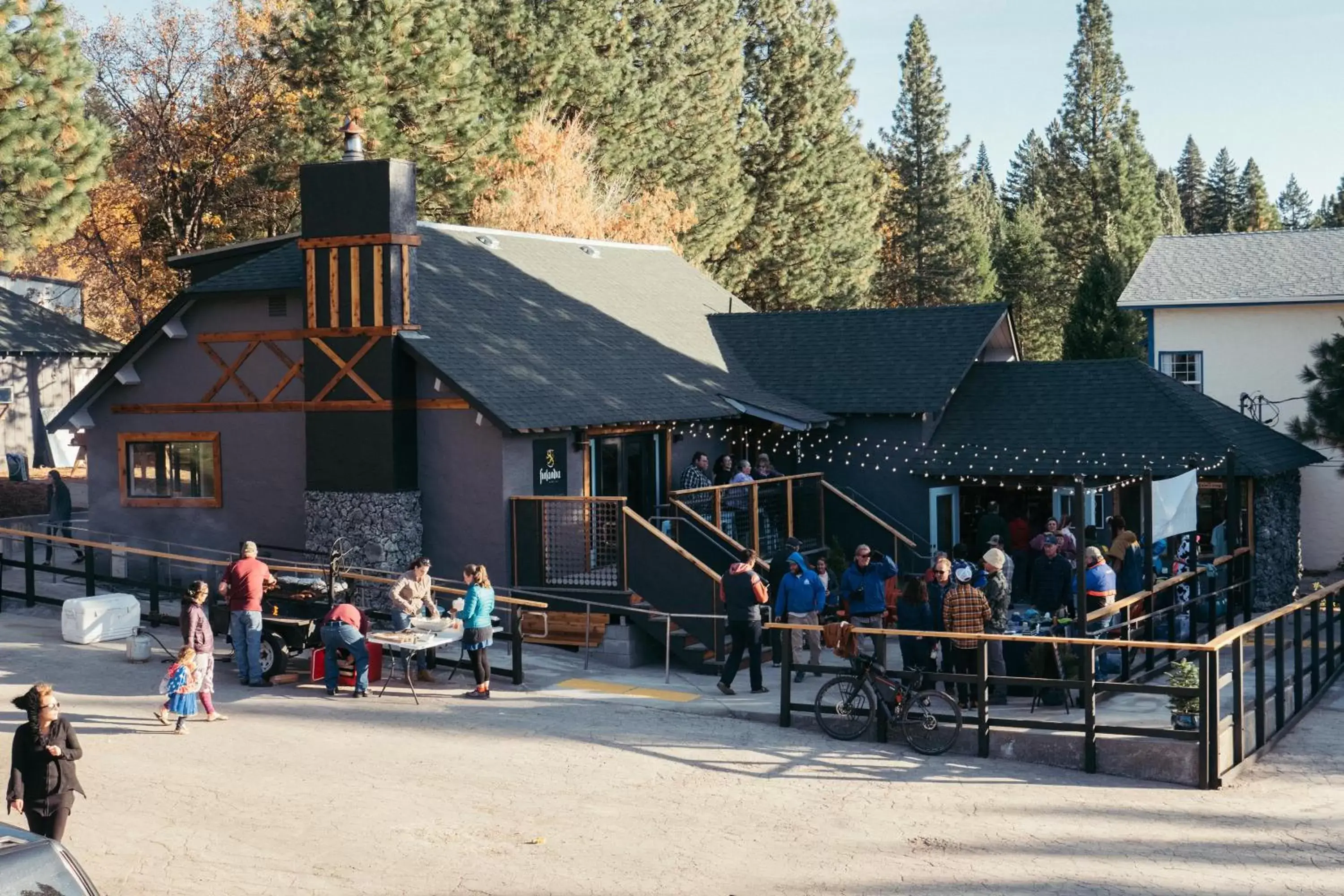 Property building in LOGE Mt. Shasta