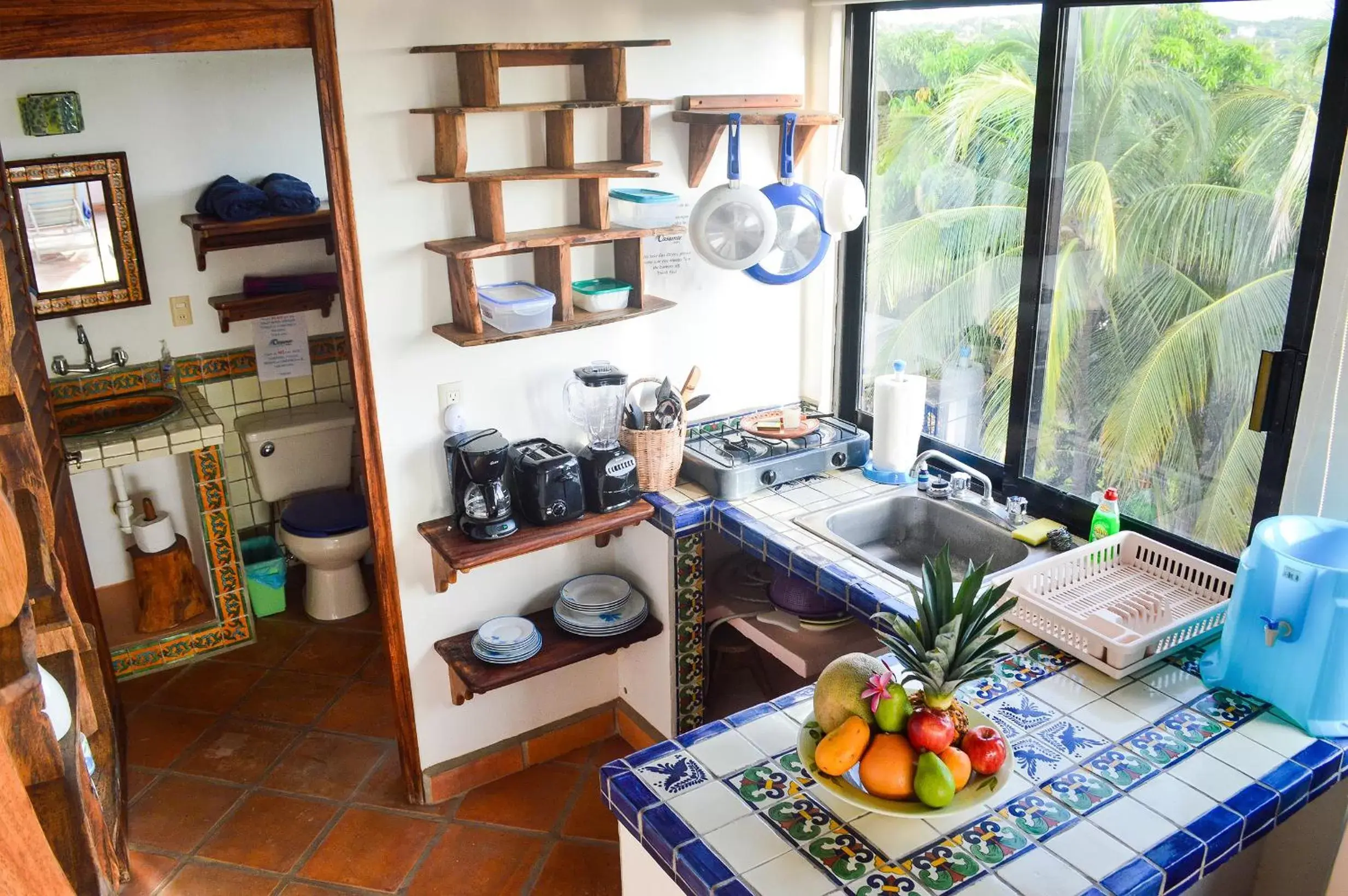 Kitchen or kitchenette in Hotel Casamar Suites