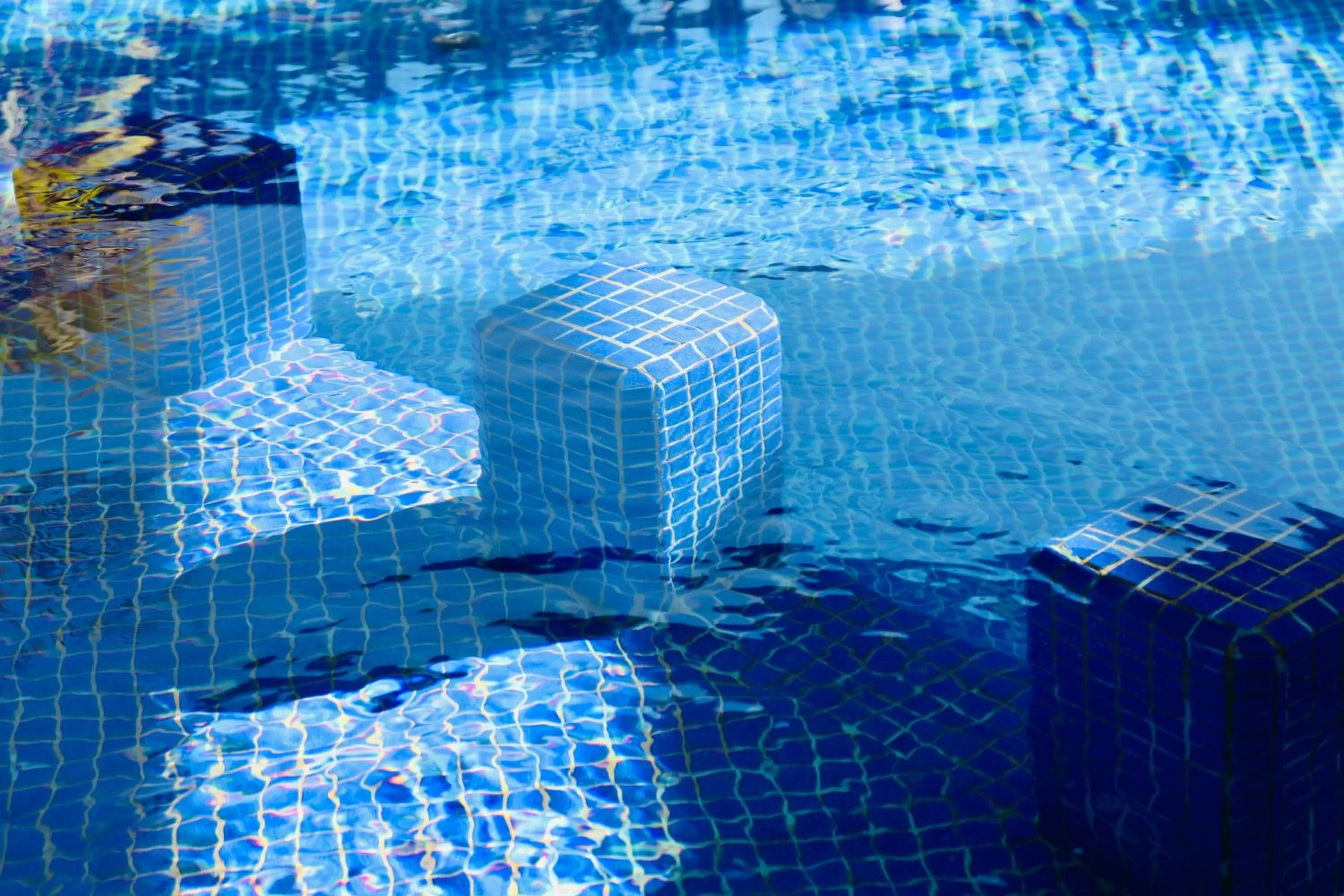 Swimming pool in Hotel Samanu