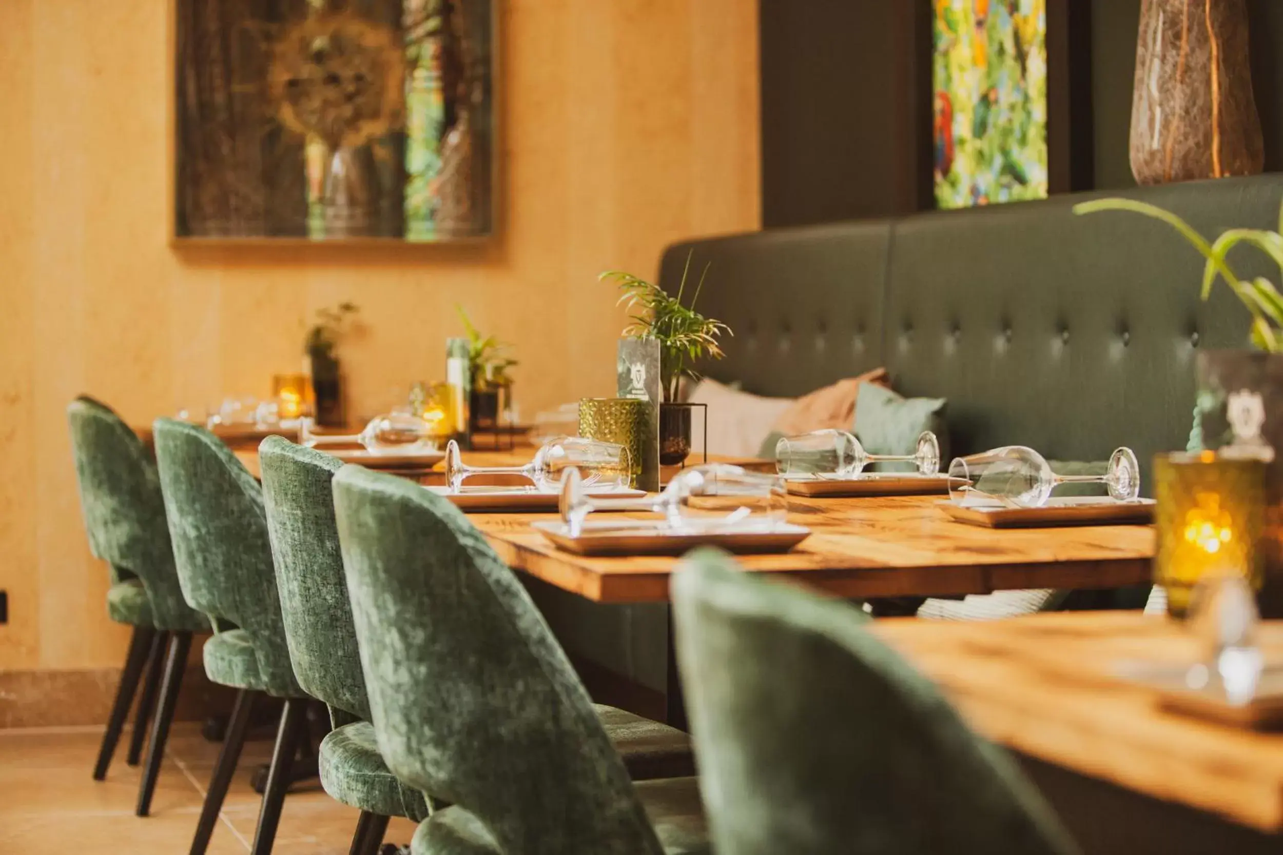 Restaurant/Places to Eat in Grand Boutique Hotel-Restaurant Huis Vermeer