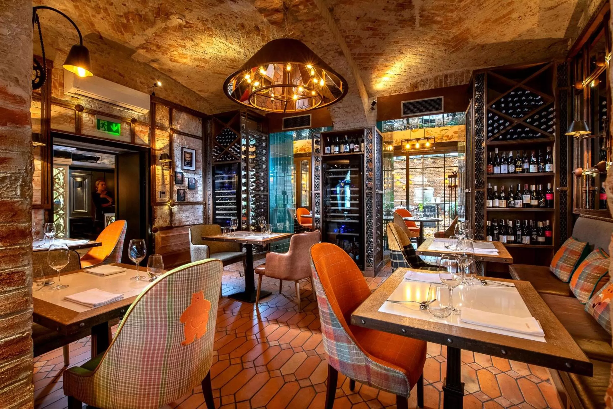 Restaurant/places to eat in Balthazar Design Hotel