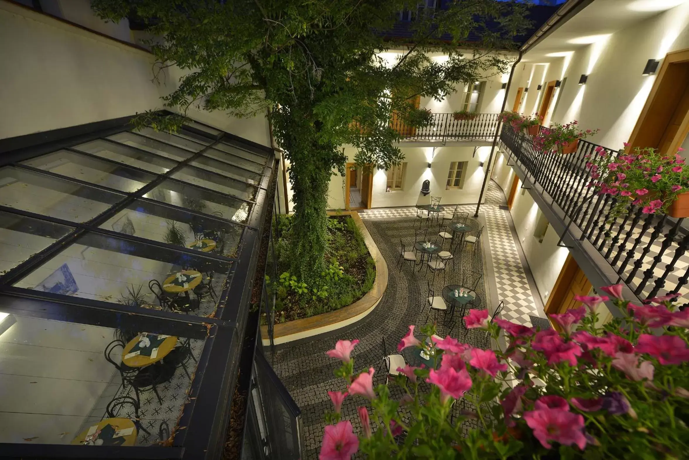 Inner courtyard view in Hotel At the White Lily