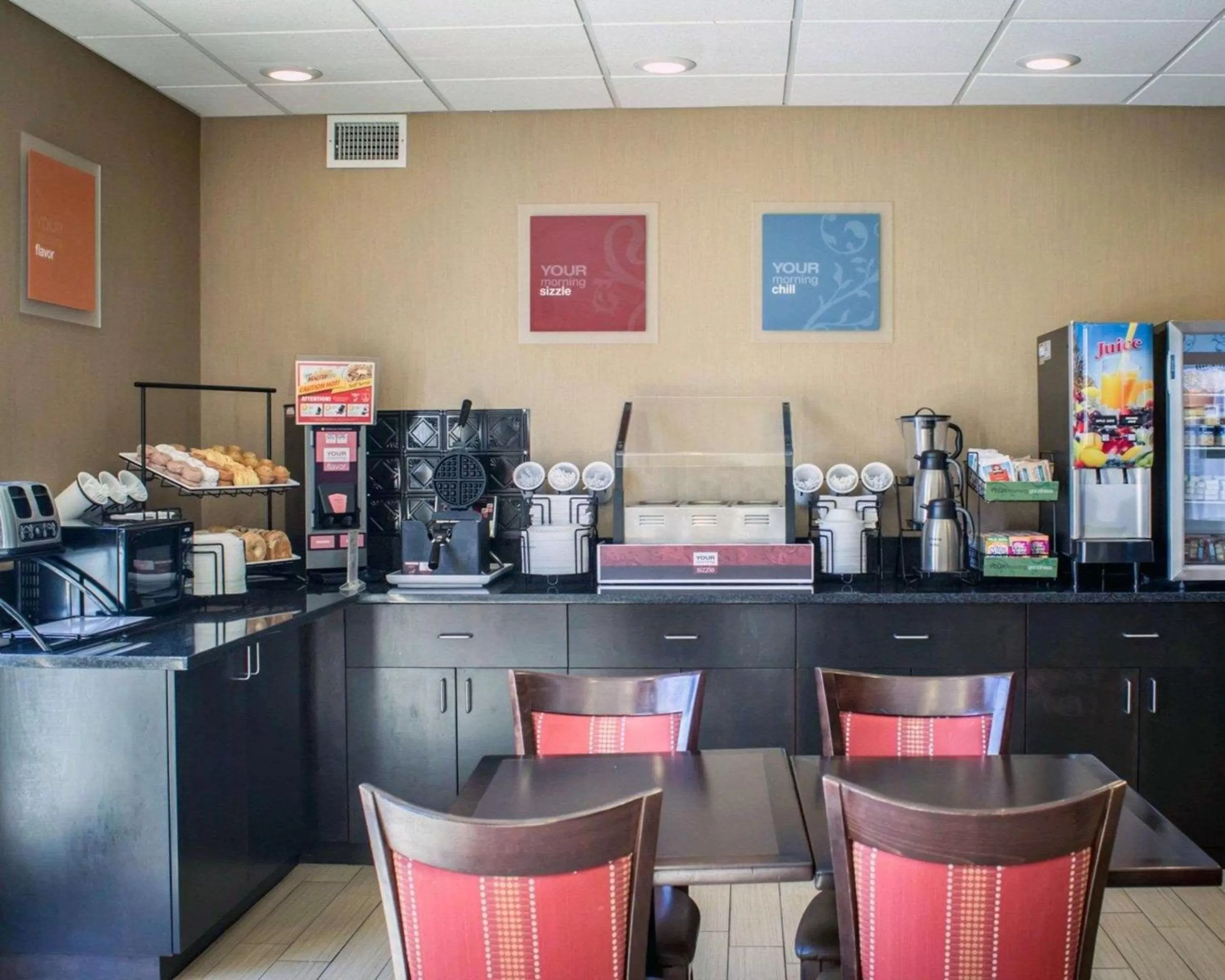Restaurant/places to eat in Comfort Inn & Suites Fuquay Varina
