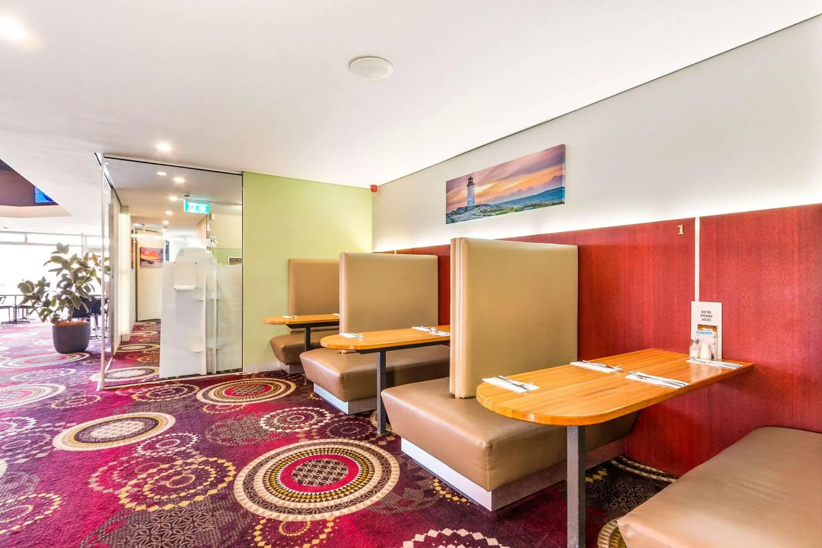 Restaurant/places to eat in Foreshore Hotel