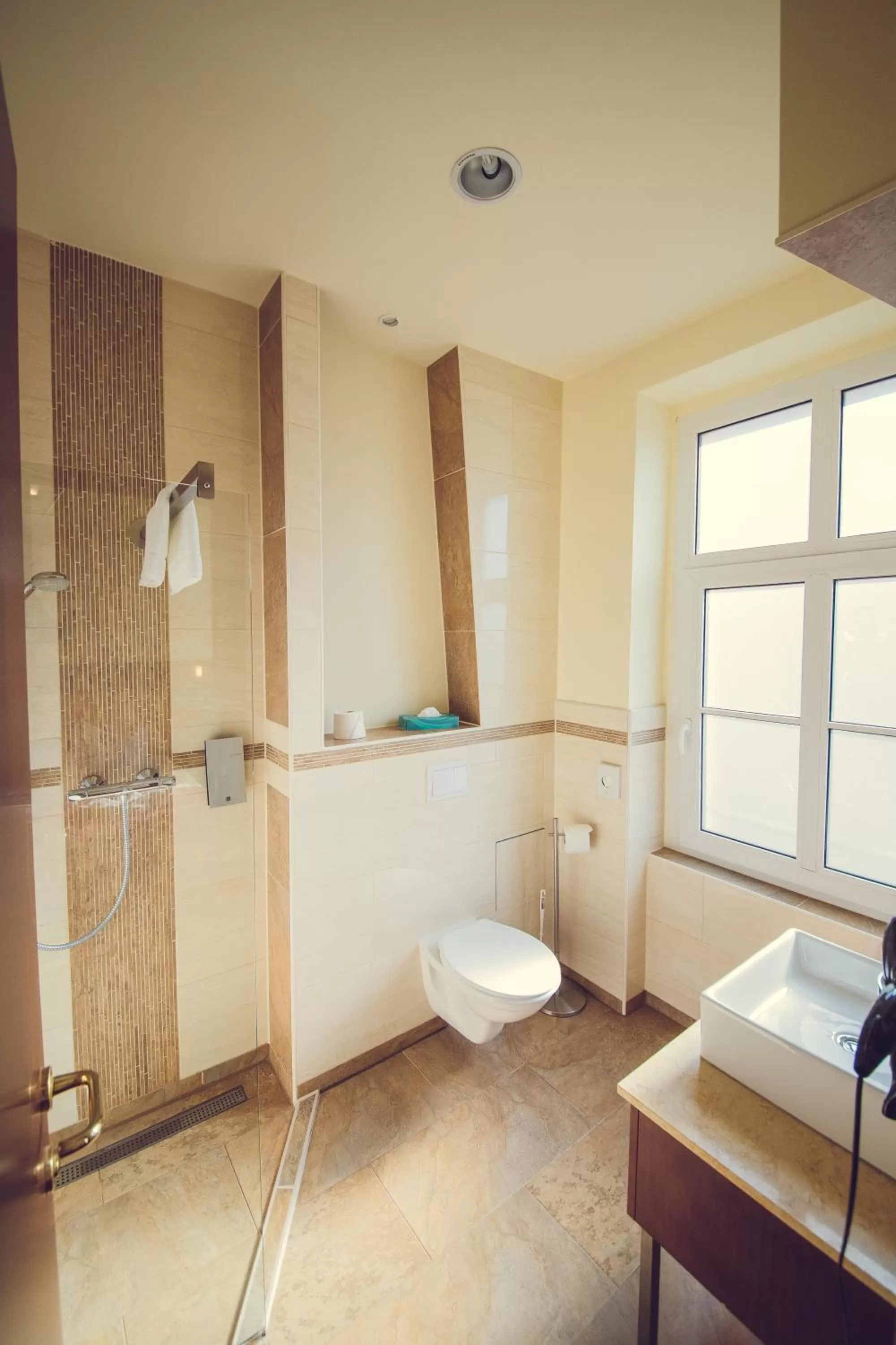 Photo of the whole room in Hotel Arena City