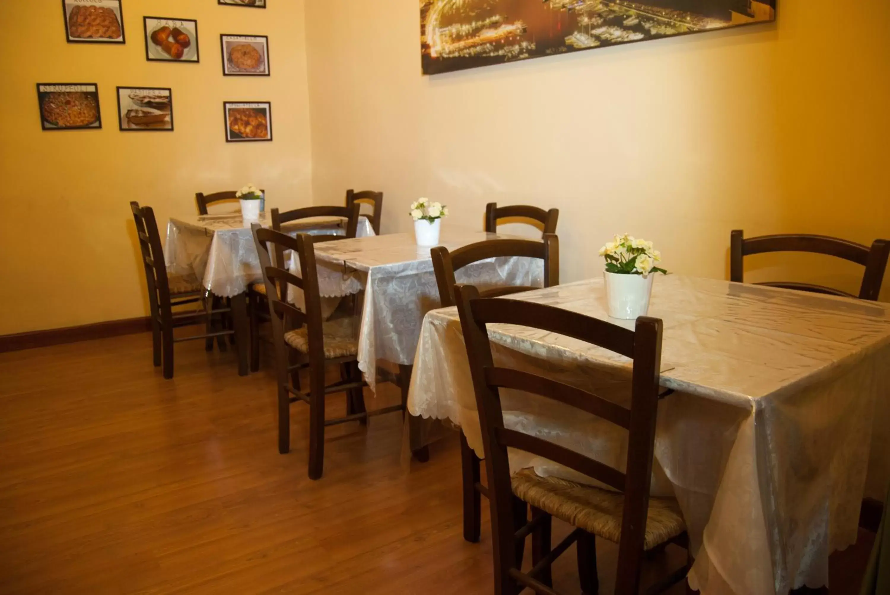 Restaurant/Places to Eat in Monteoliveto Bed & Breakfast