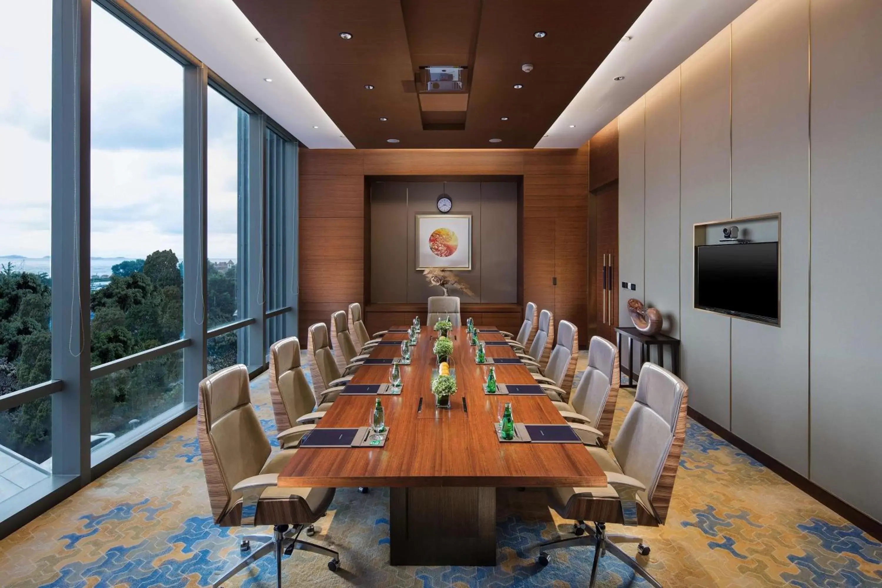 Meeting/conference room in Hilton Yantai