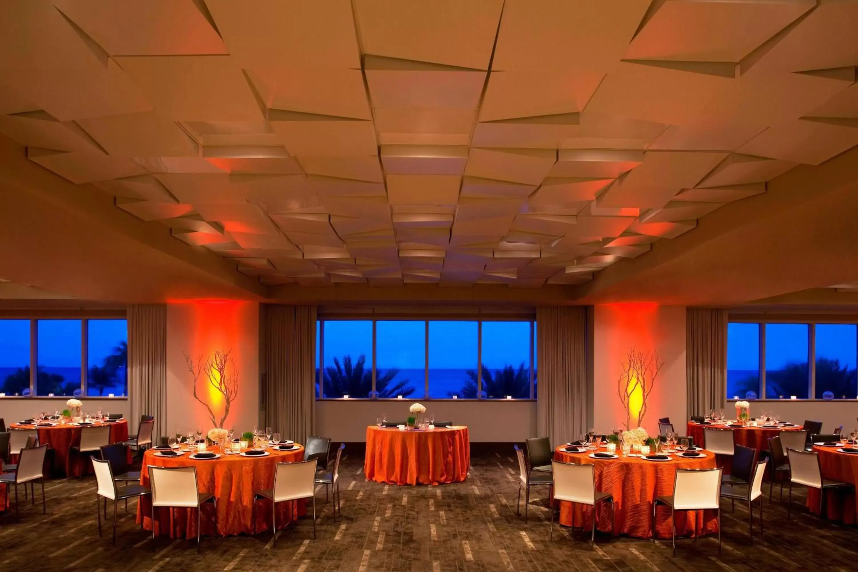 Meeting/conference room, Restaurant/Places to Eat in W Fort Lauderdale