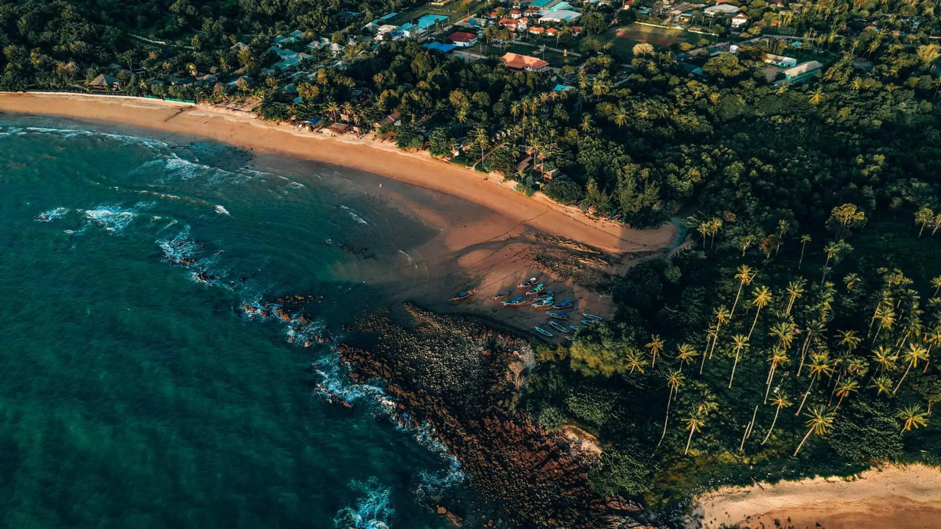 Bird's eye view, Bird's-eye View in Lazy Days Bungalows