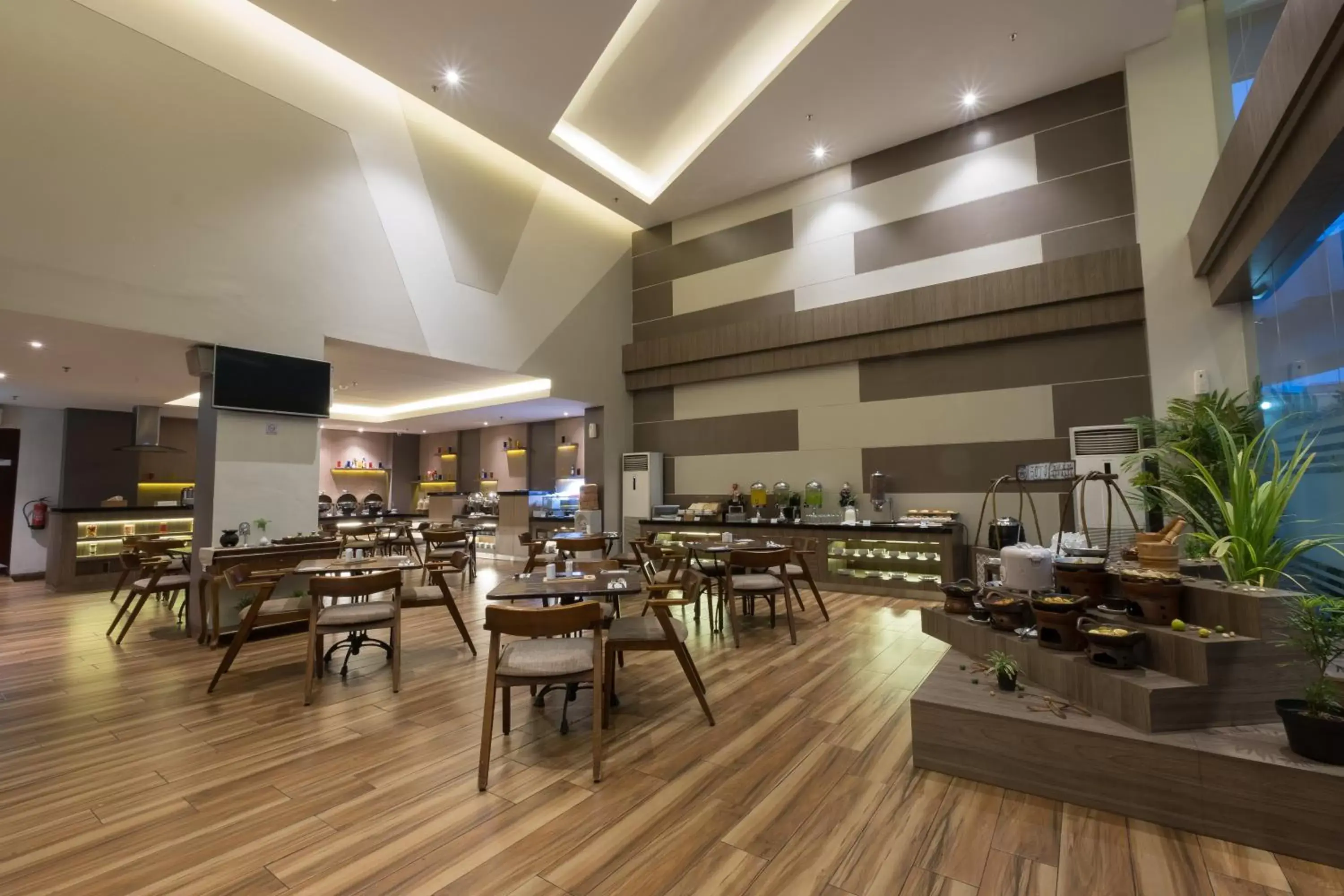 Restaurant/Places to Eat in Hotel 88 ITC Fatmawati Jakarta By WH