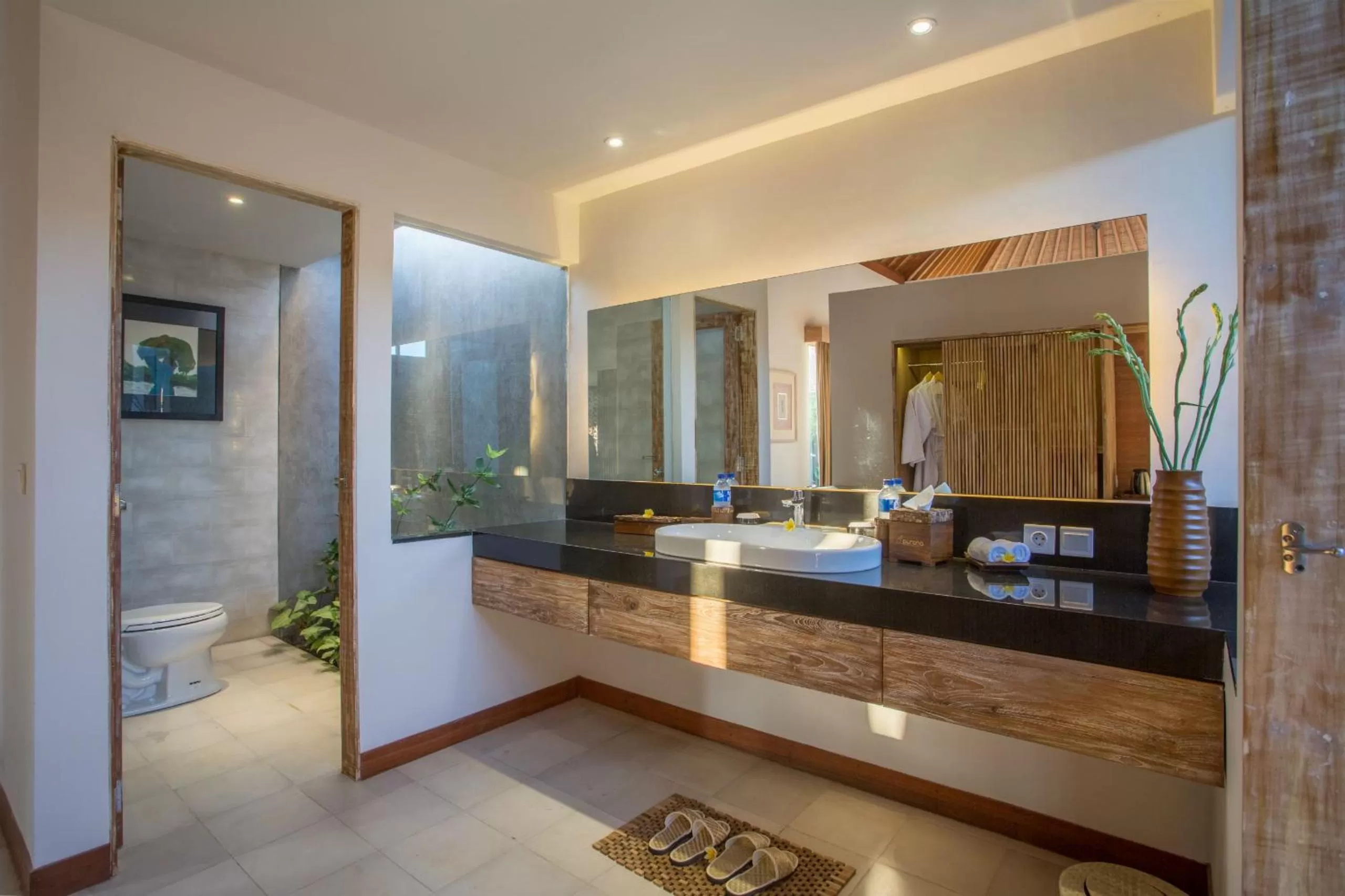 Decorative detail in Purana Boutique Resort