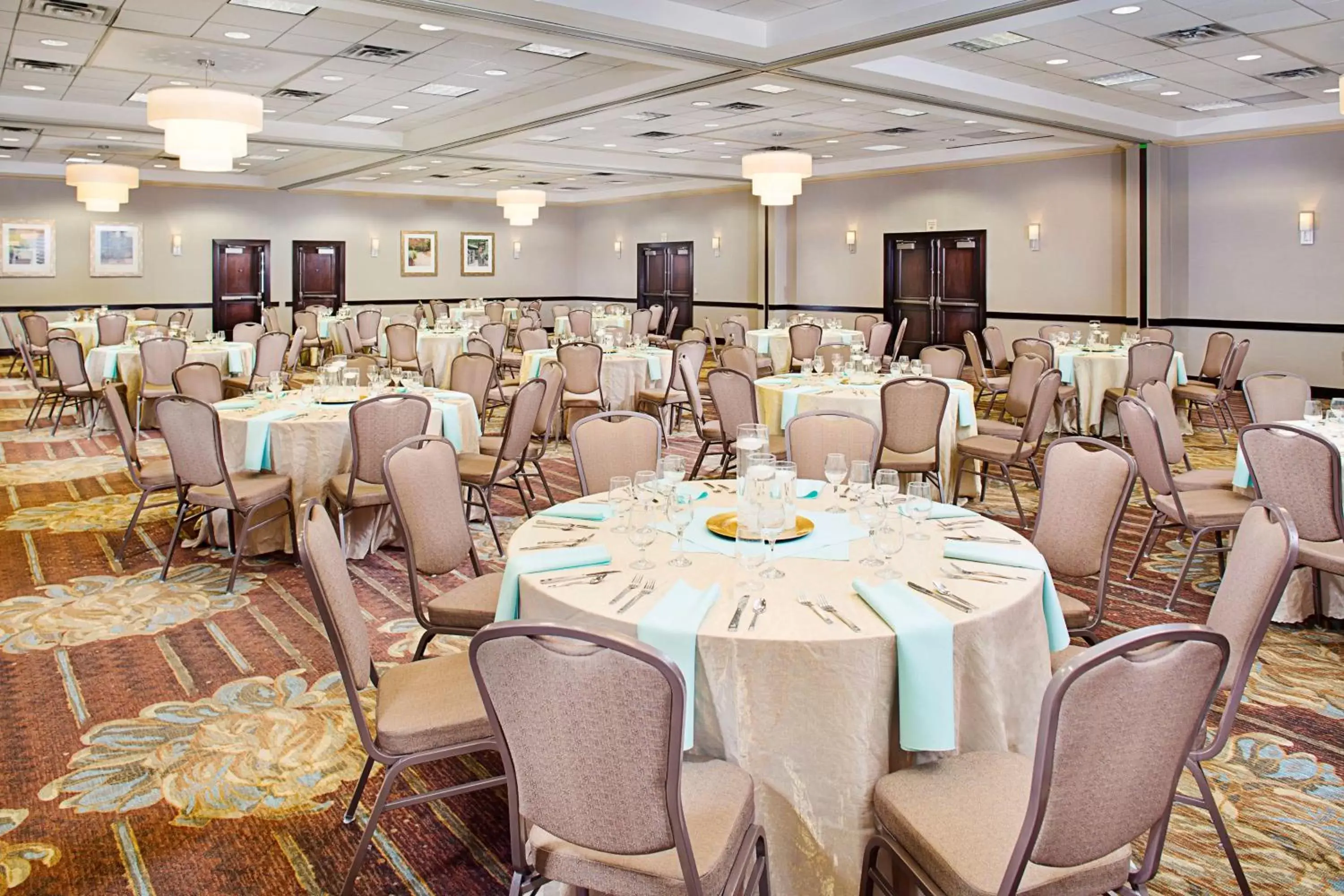Meeting/conference room, Restaurant/Places to Eat in Hilton Garden Inn Denver Tech Center