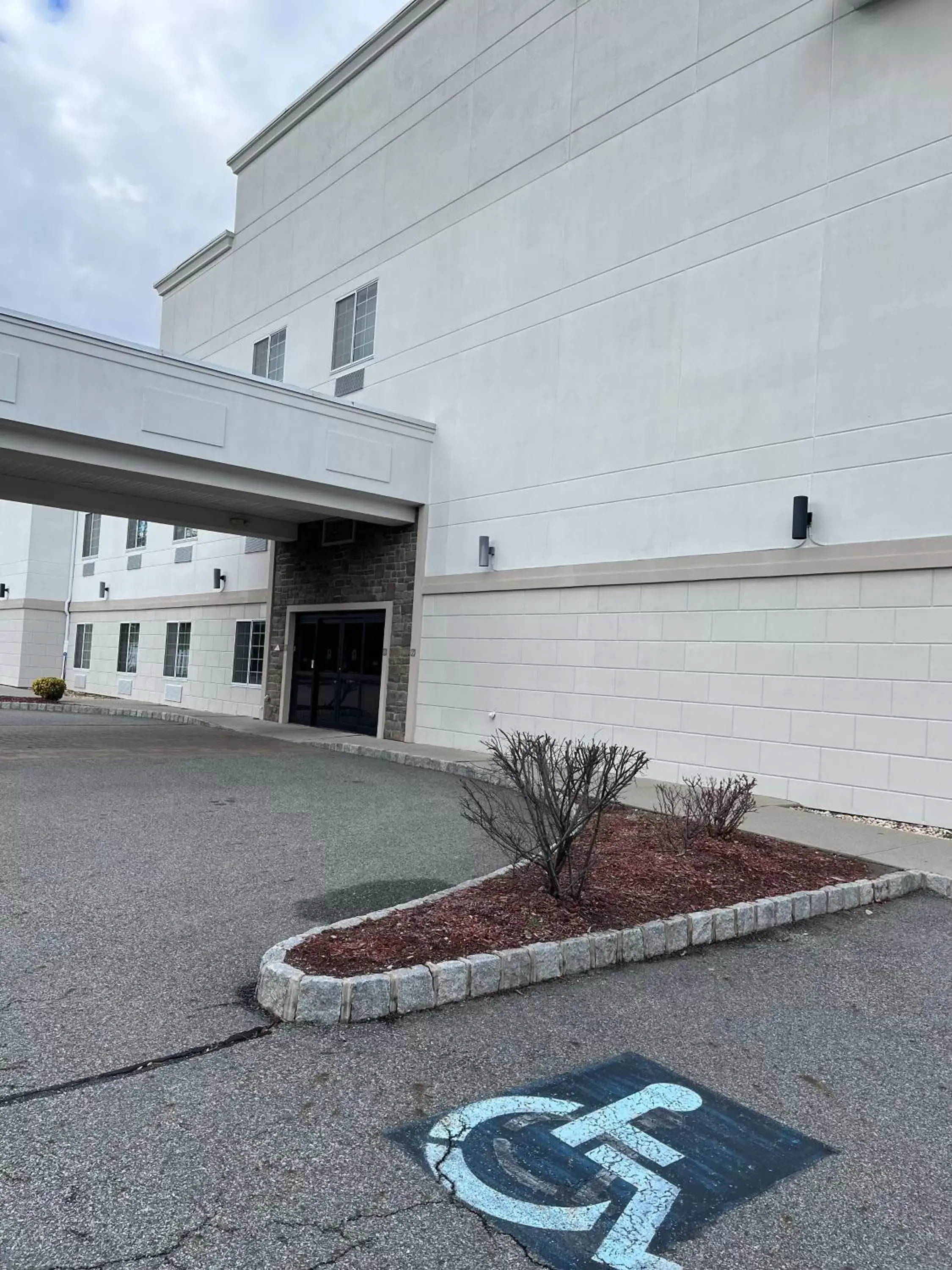 Facade/entrance in Comfort Suites Mahwah - Paramus