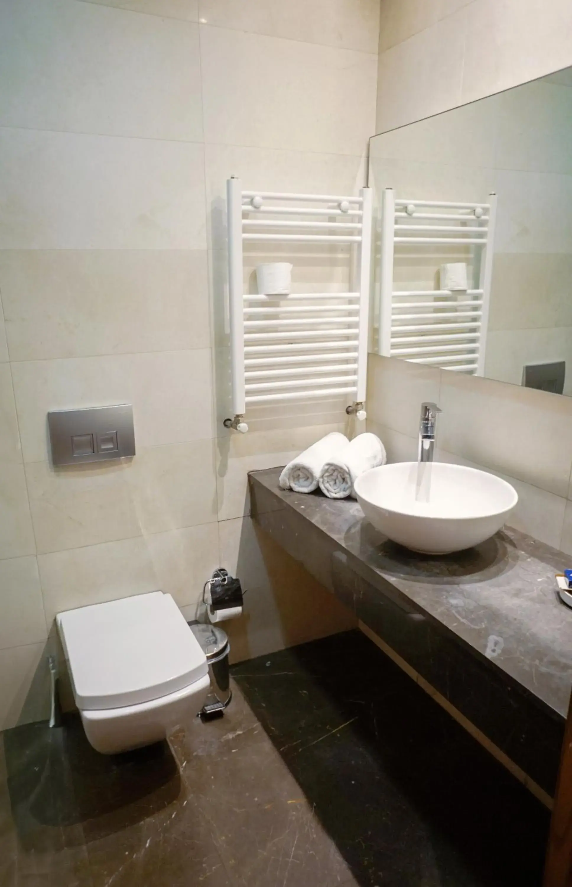Shower, Bathroom in Triada Hotel Taksim
