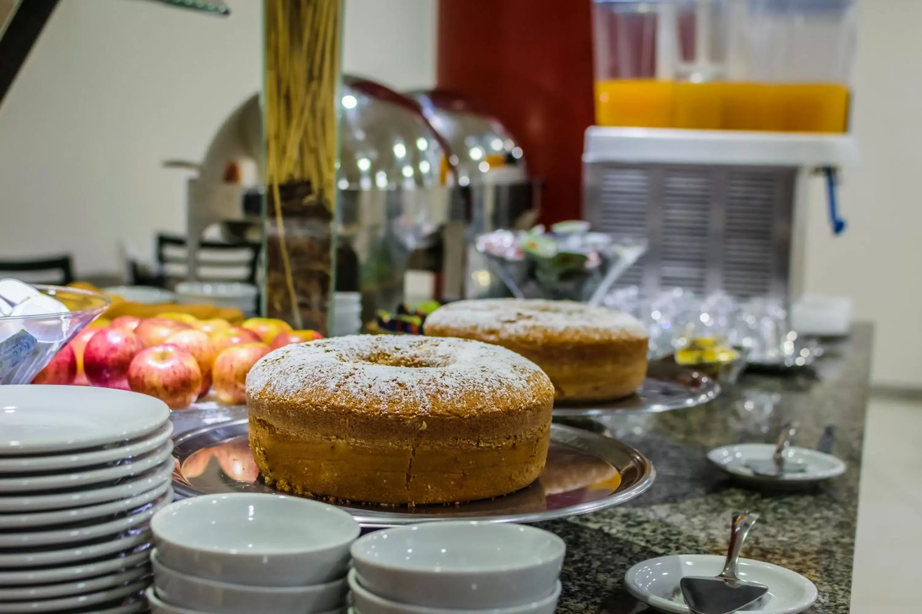 Breakfast, Food in Nacional Inn Porto Alegre - próximo ao Complexo Santa Casa e UFRGS