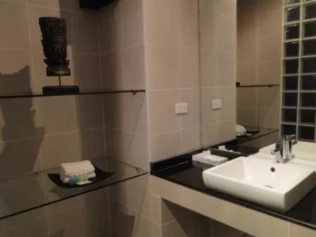 Bathroom in East Suites