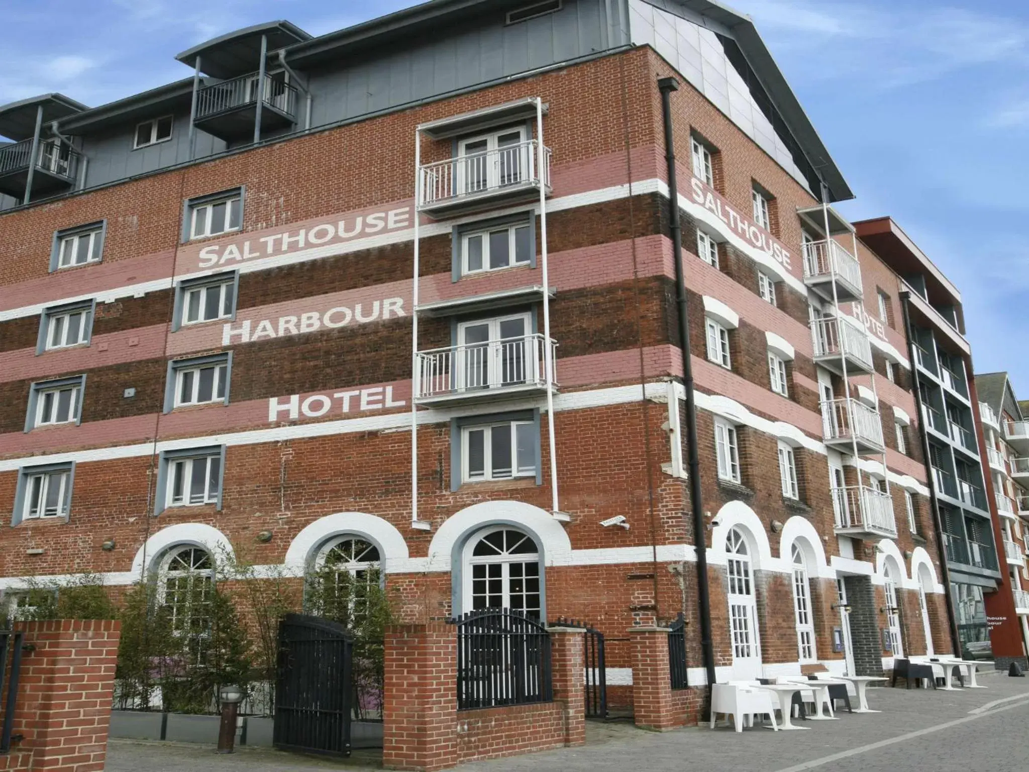 Area and facilities, Property Building in Salthouse Harbour Hotel