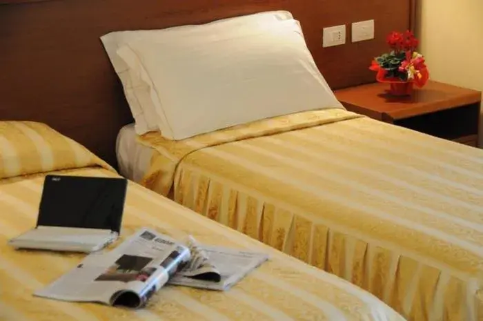 Bed in Hotel Industria