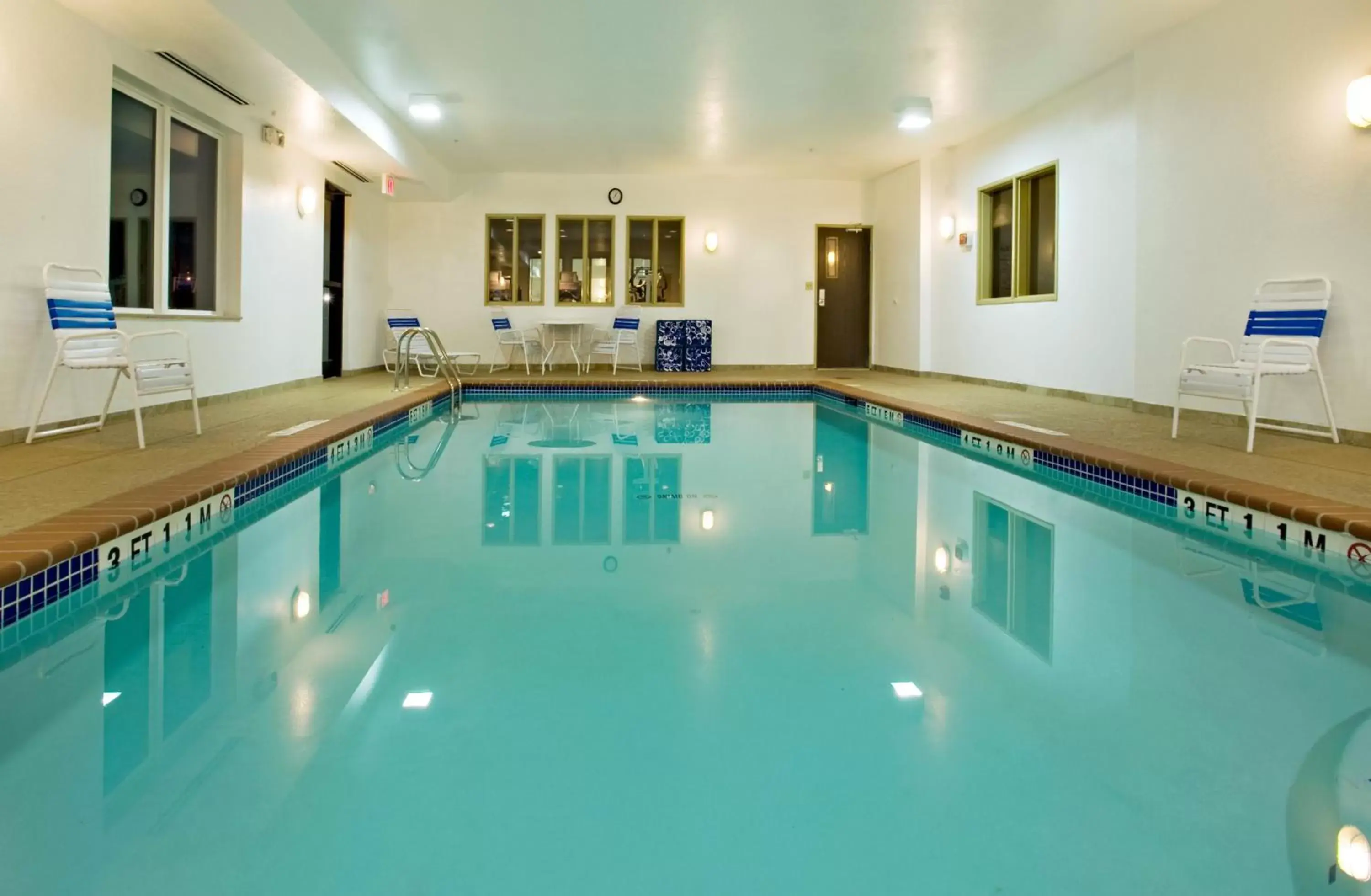 Swimming Pool in Holiday Inn Express Childress, an IHG Hotel