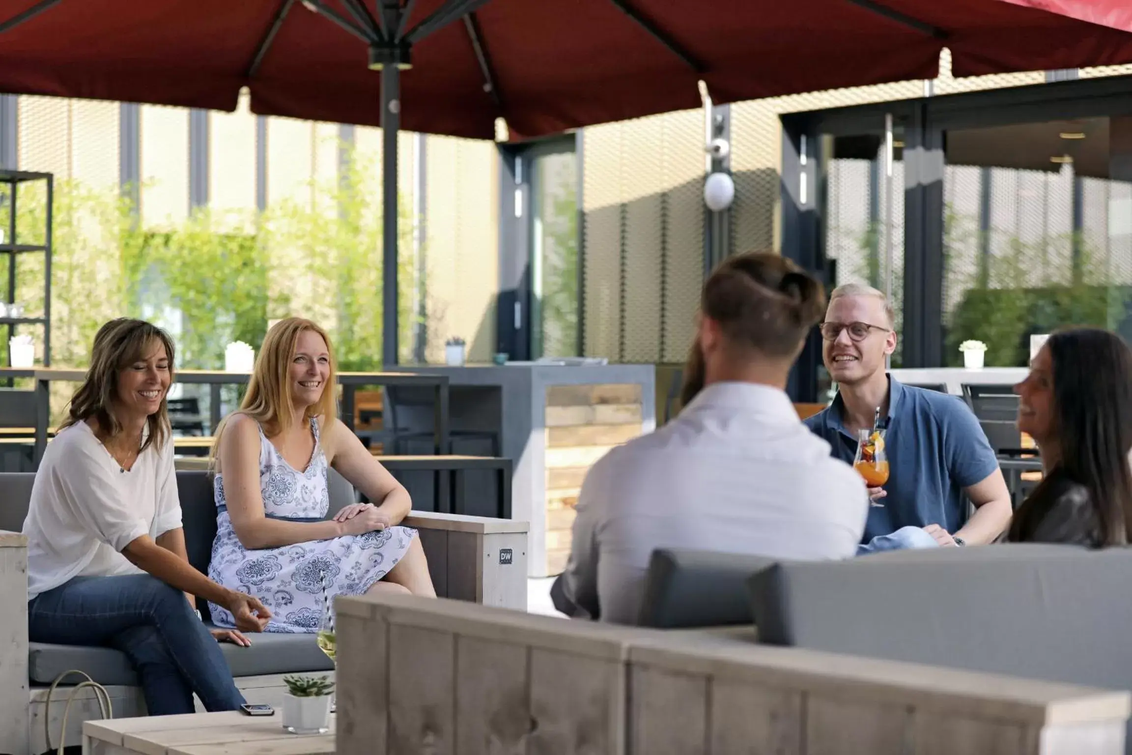 group of guests in sander Hotel