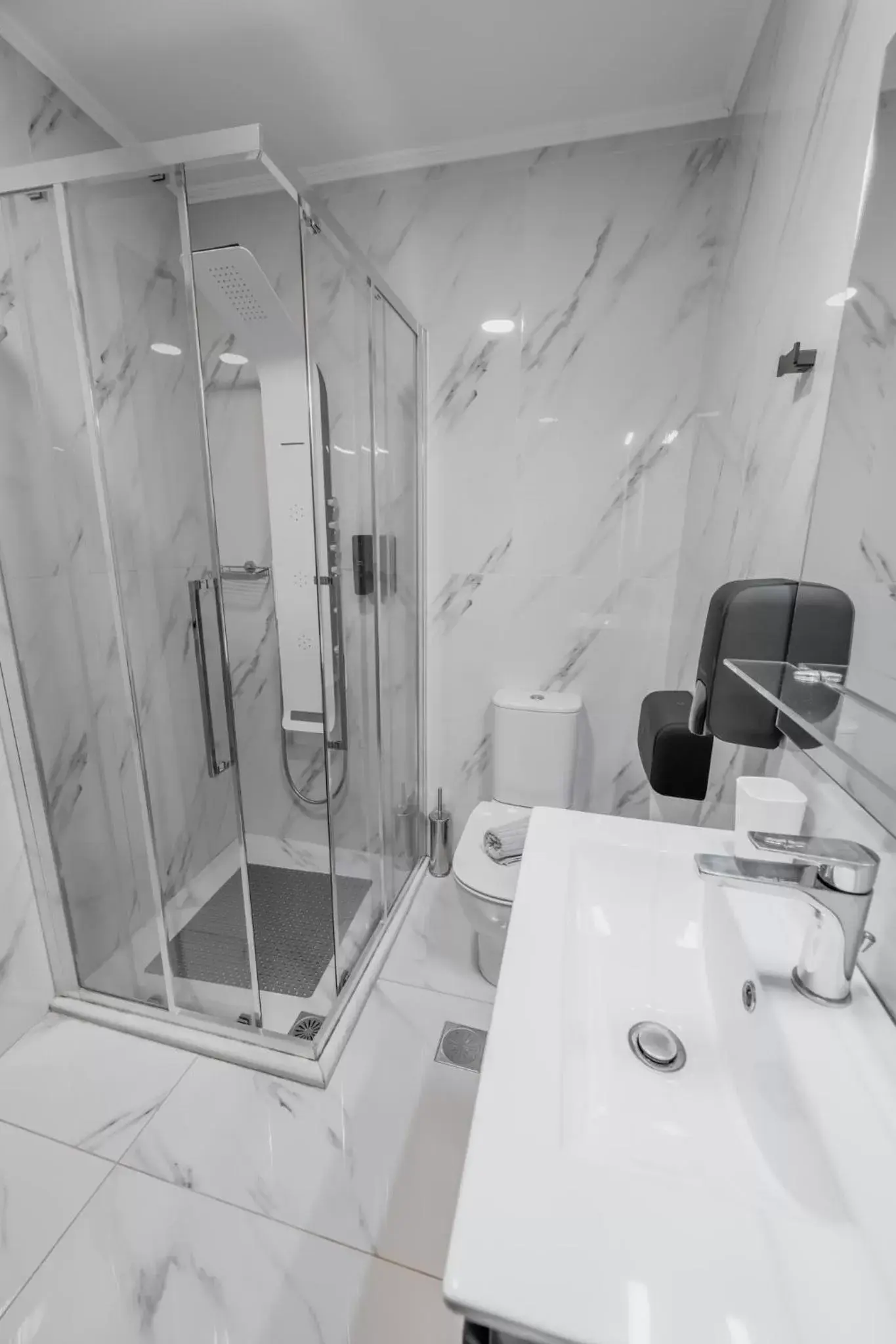 Shower, Bathroom in Impero Nafplio Hotel & Suites
