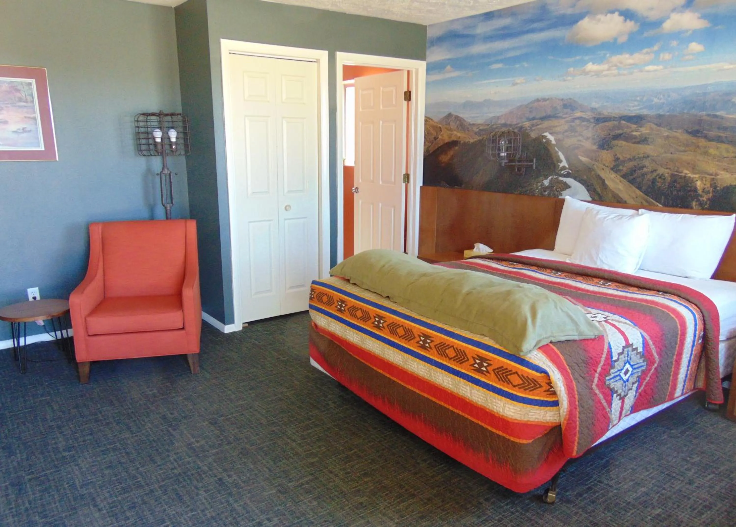 Bed in Bryce Canyon Resort