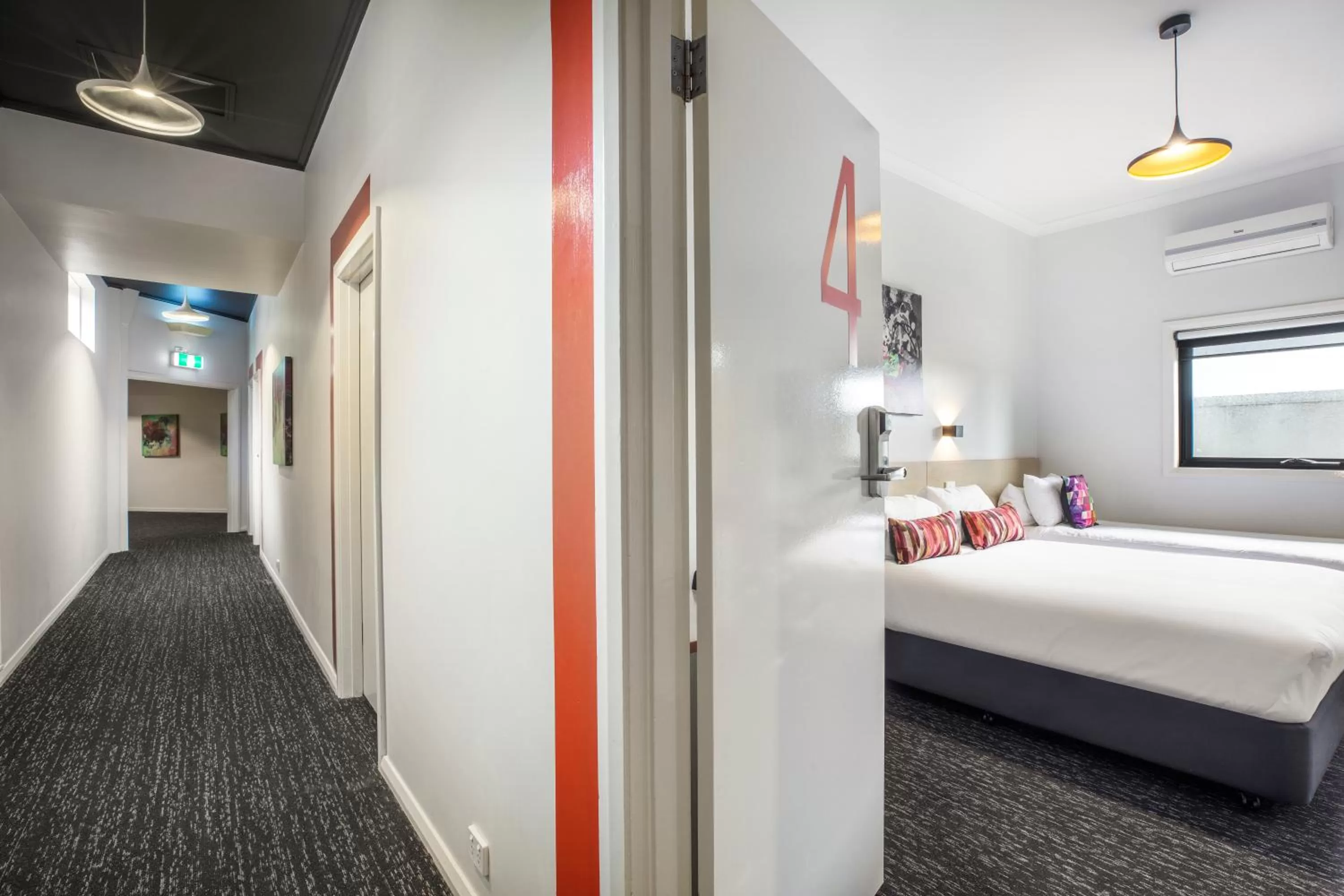 Bedroom, Bed in Nightcap at Ashley Hotel