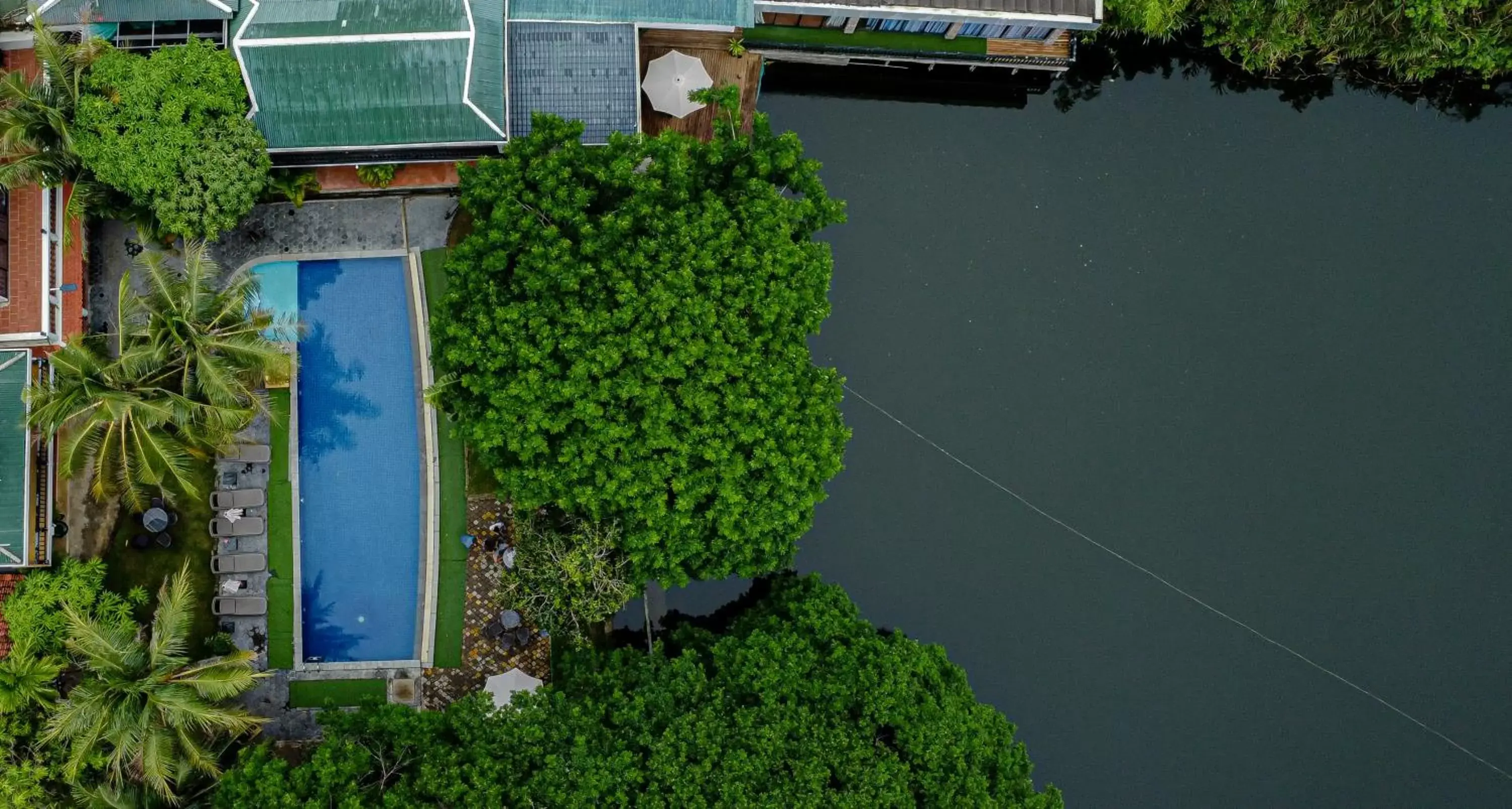 Property building in Samathi Lake Resort Property building in Samathi Lake Resort